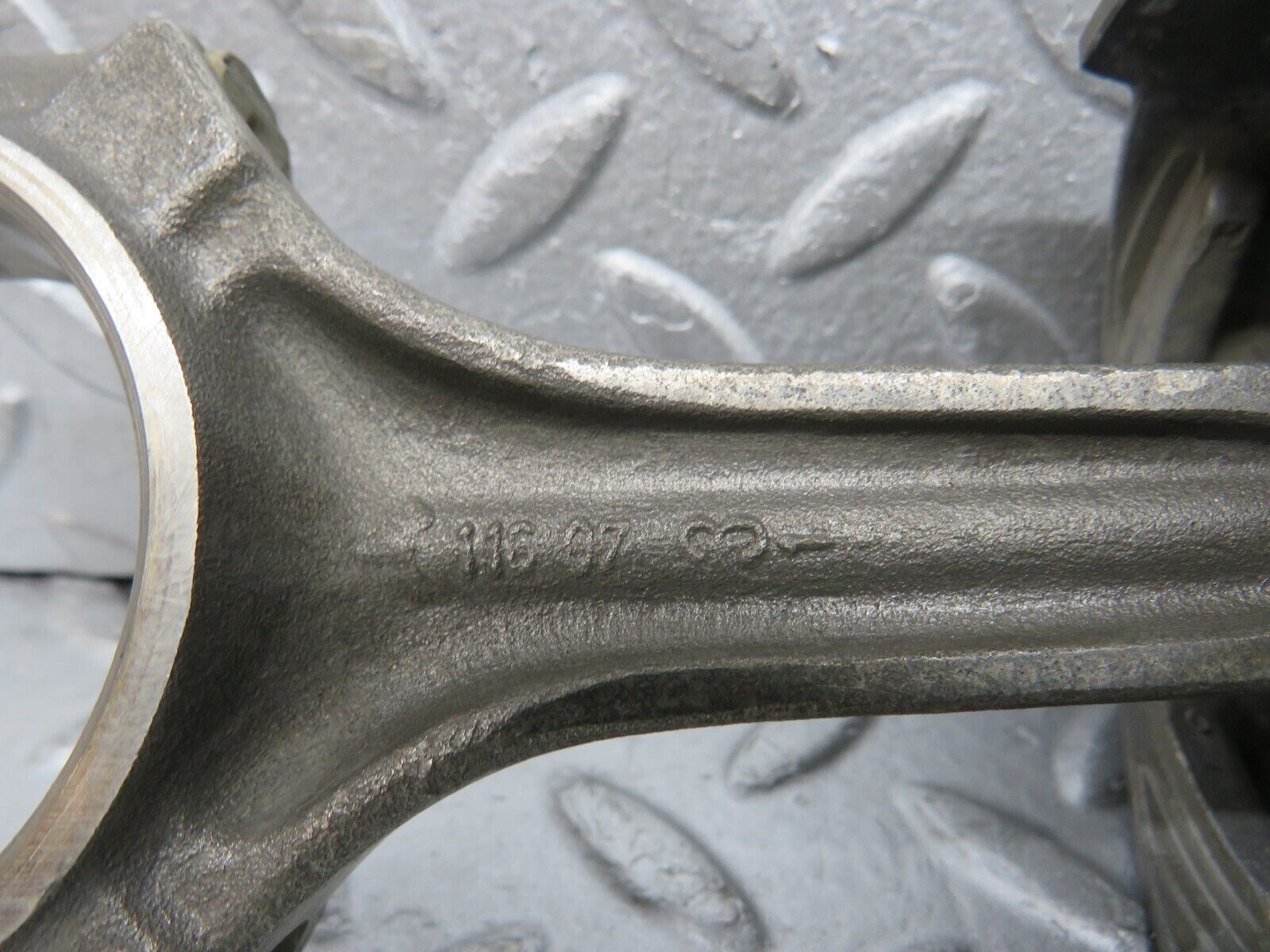 37626 Mercedes-Benz W109 300SEL Piston With Connecting Rod 91.5 mm