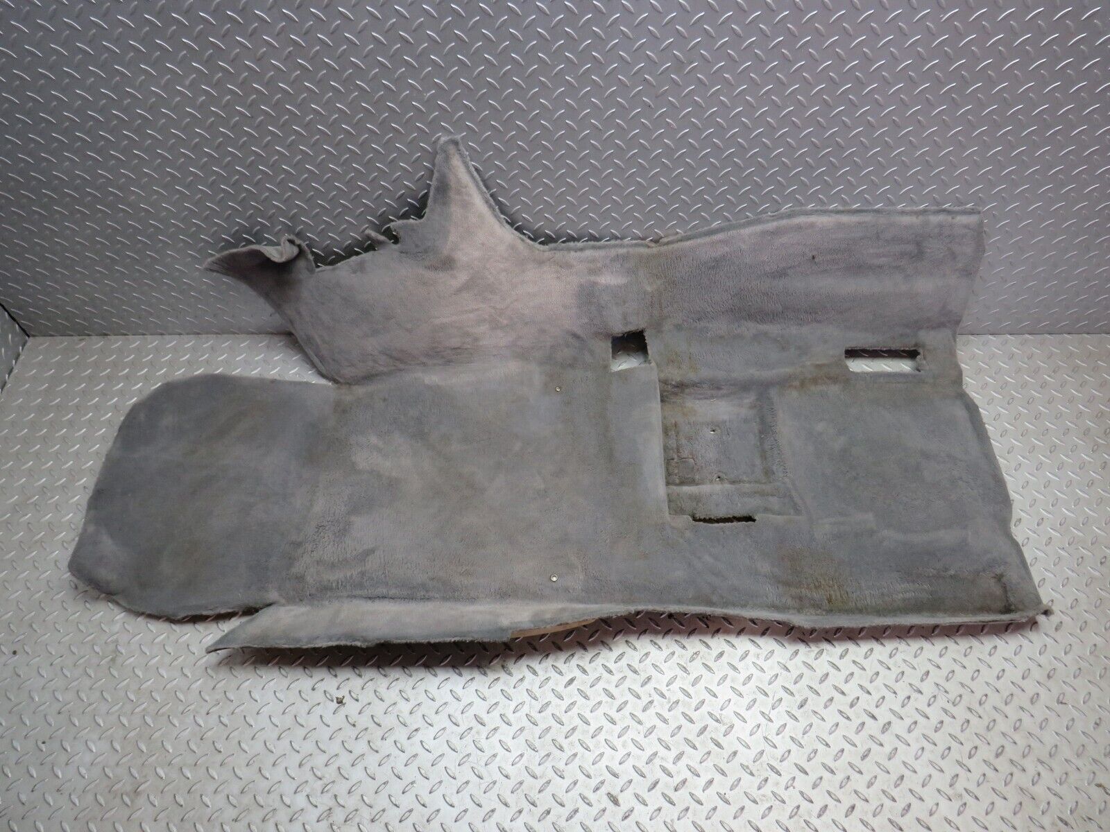 39536 Mercedes-Benz R129 320SL Coupe Front Left Floor Carpet Grey 1296801340