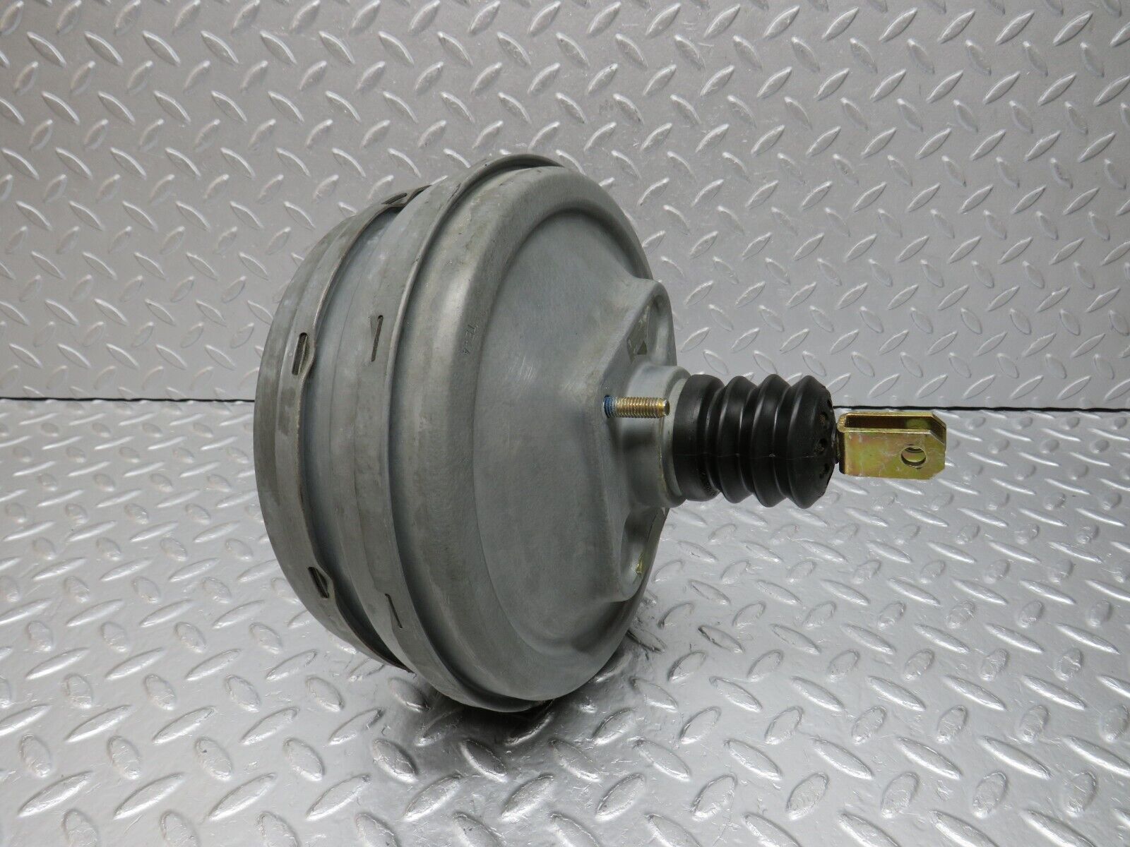 39364 Mercedes-Benz R129 320SL Coupe Brake Booster Lucas 0044302730