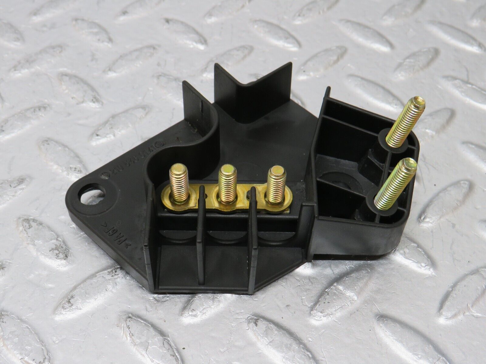 34899 Mercedes-Benz W210 320E Wire Cable Connector 2105460141