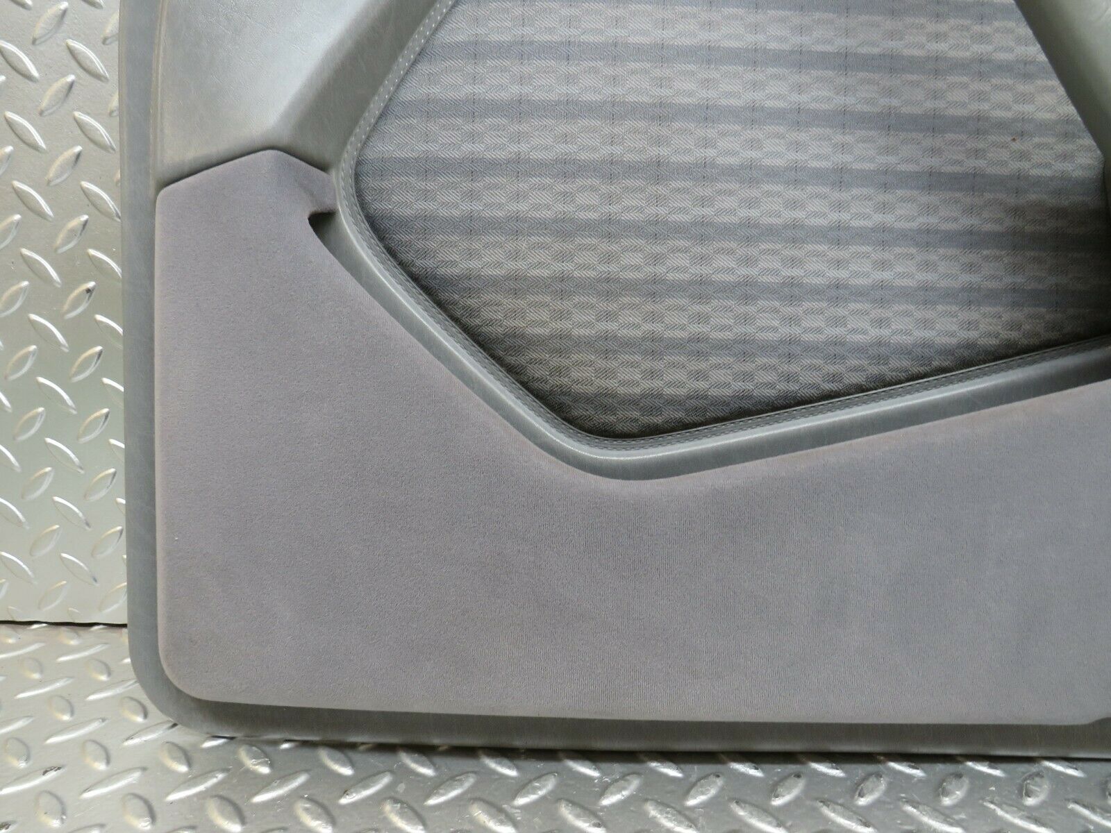 24219 Mercedes-Benz S124 220TE Wagon Front Right Door Card Grey