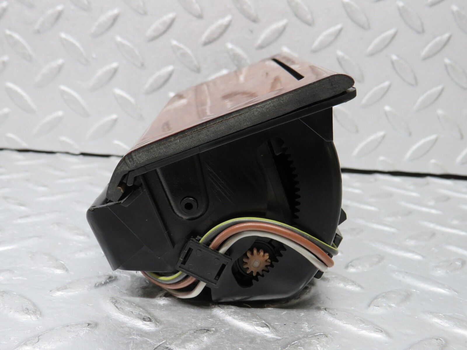 37925 Mercedes-Benz A124 320E Cabriolet Centre Console Ashtray Wood Finish