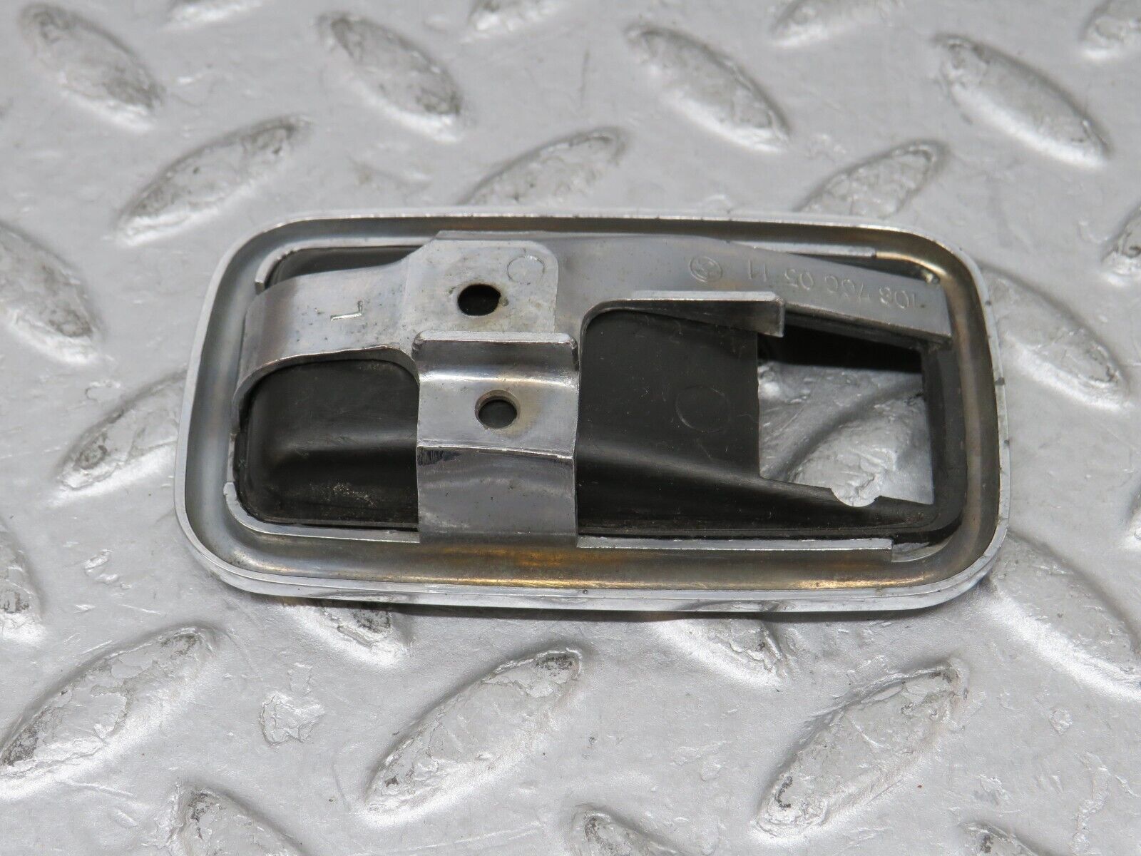 35723 Mercedes-Benz W108 Chrome Frame For Door Opener Left 1087660511