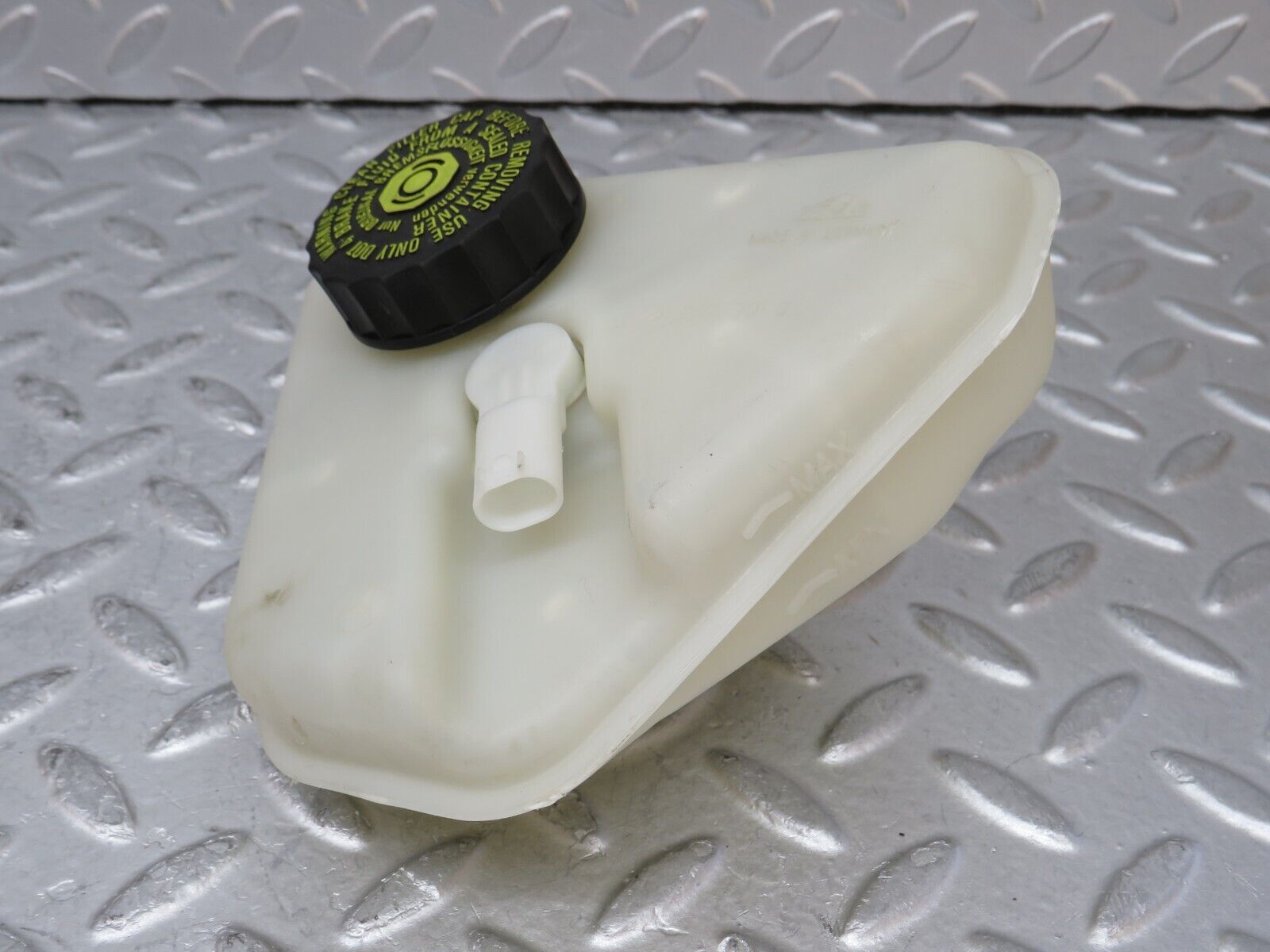 35189 Mercedes-Benz W221 Brake Fluid Reservoir Tank ATE 2214300002