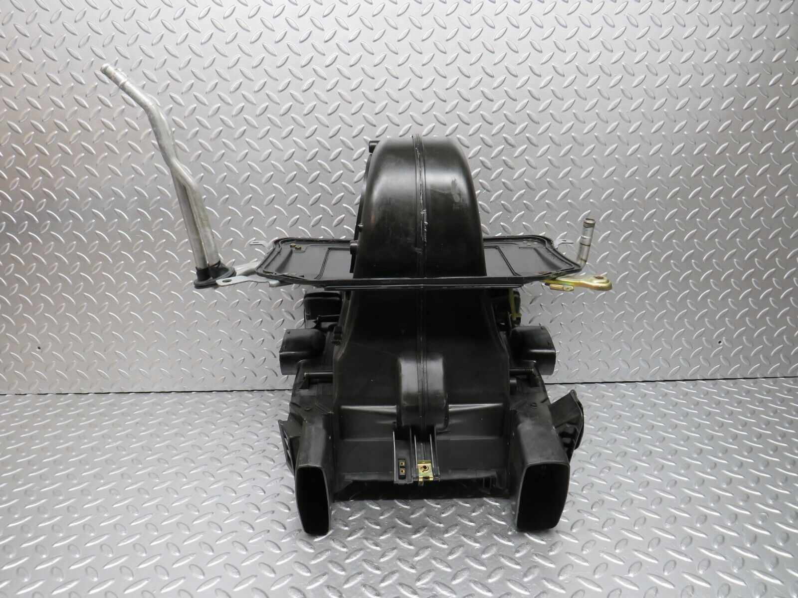 30465 Mercedes-Benz W124 230E Heater Blower Box Housing 1248304962