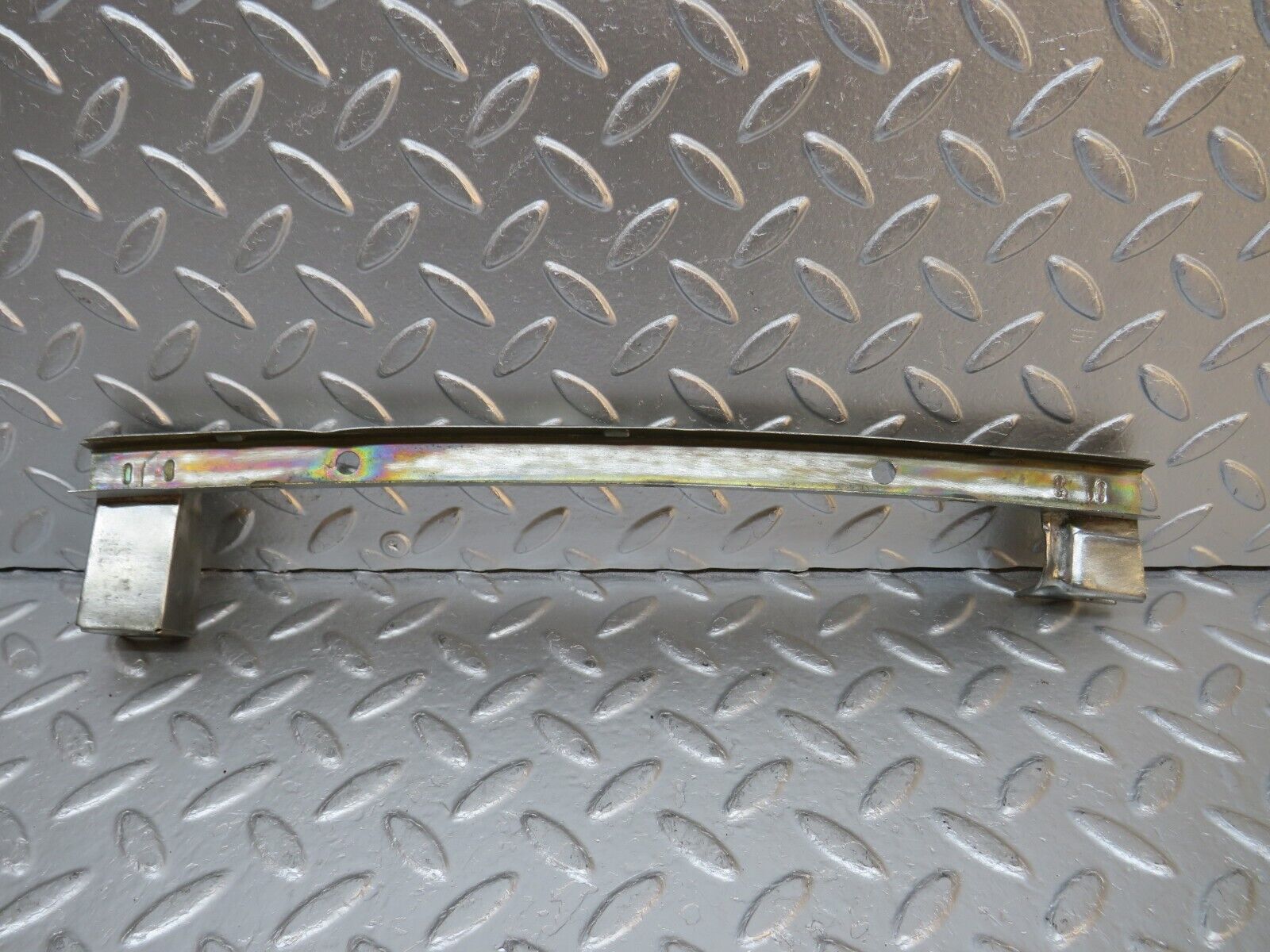 30993 Mercedes-Benz W123 200D Rear Right Door Window Channel