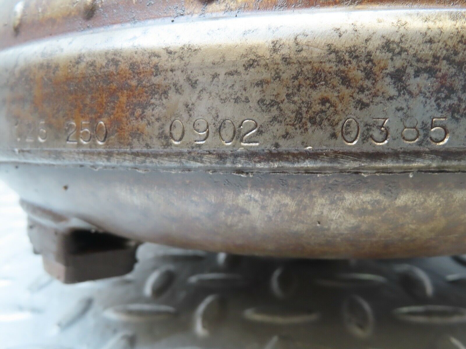 17039 Mercedes-Benz C123 280CE Coupe Torque Converter 1262500902