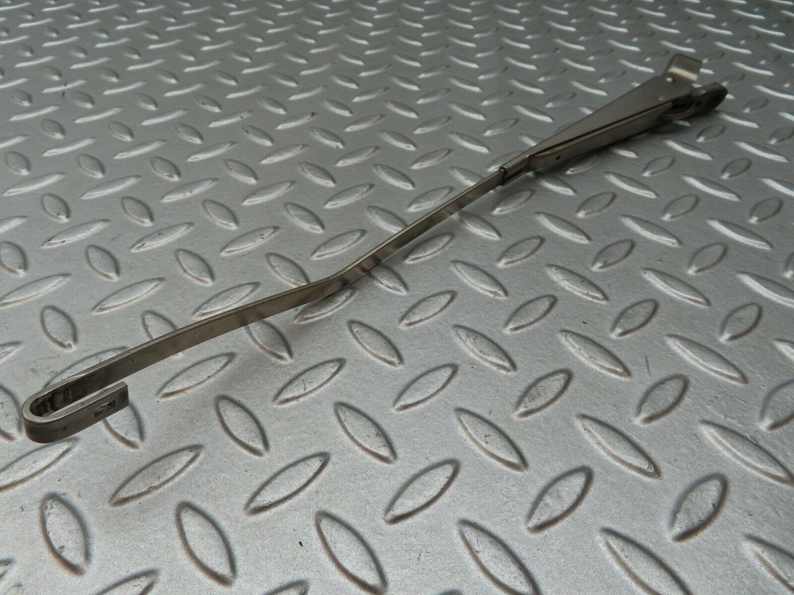 4658 Mercedes-Benz W114 280CE Coupe Front Left Wiper Arm