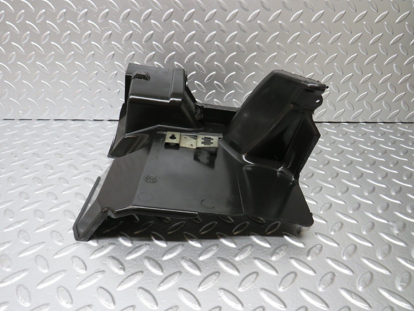 25144 Mercedes-Benz W201 190D Bulkhead Panel Left 2016281055