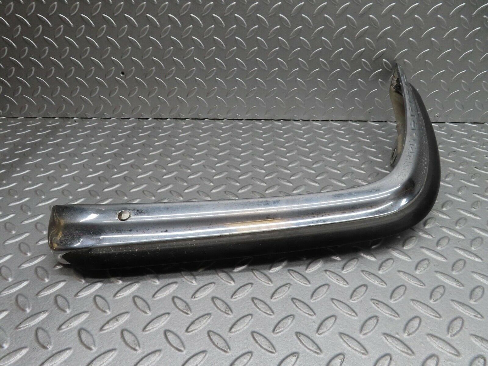 14411 Mercedes-Benz W116 350SE Front Left Upper Bumper Corner