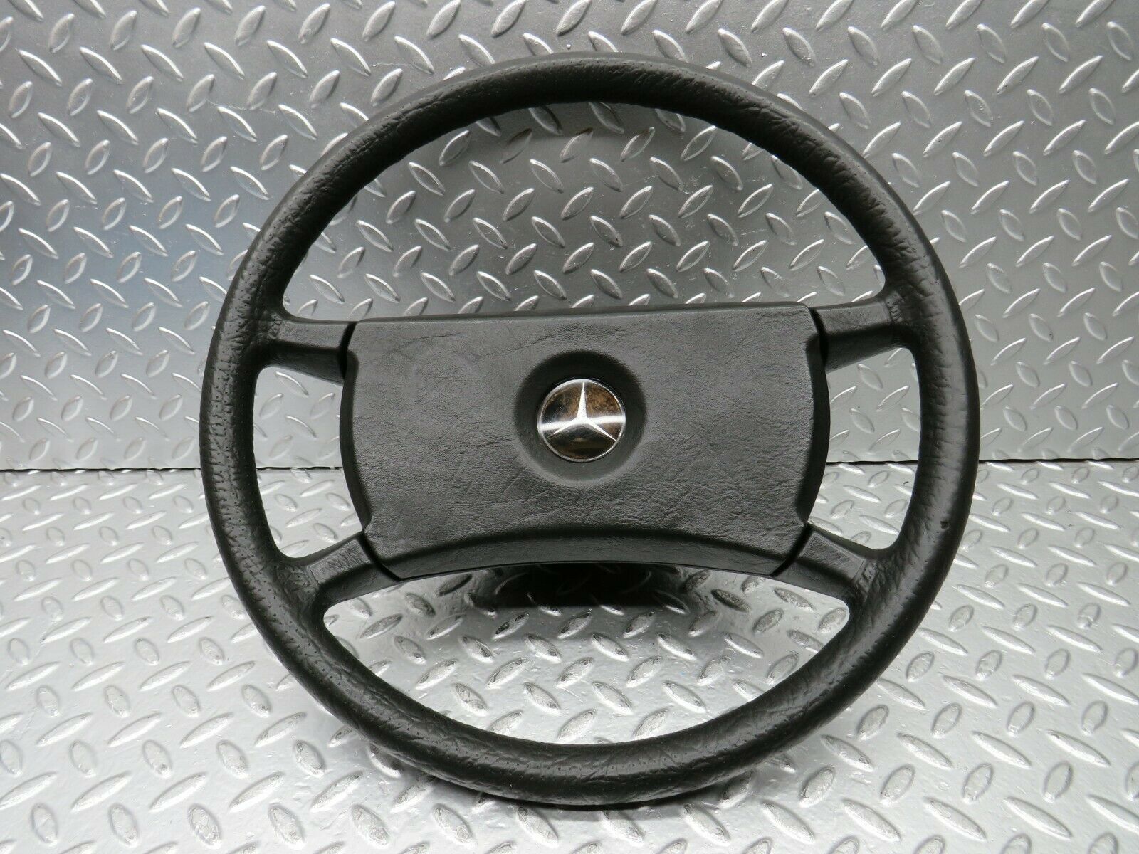 22931 Mercedes-Benz C123 230CE Coupe Steering Wheel 1264640017