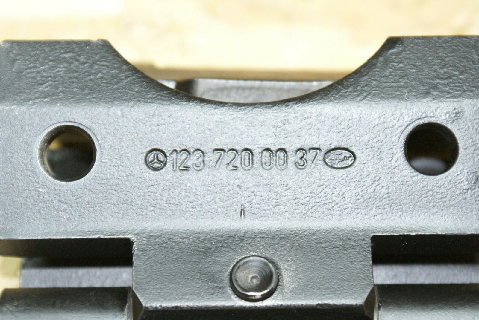 2245 Mercedes-Benz W123 280E Door Hinge 1237200037