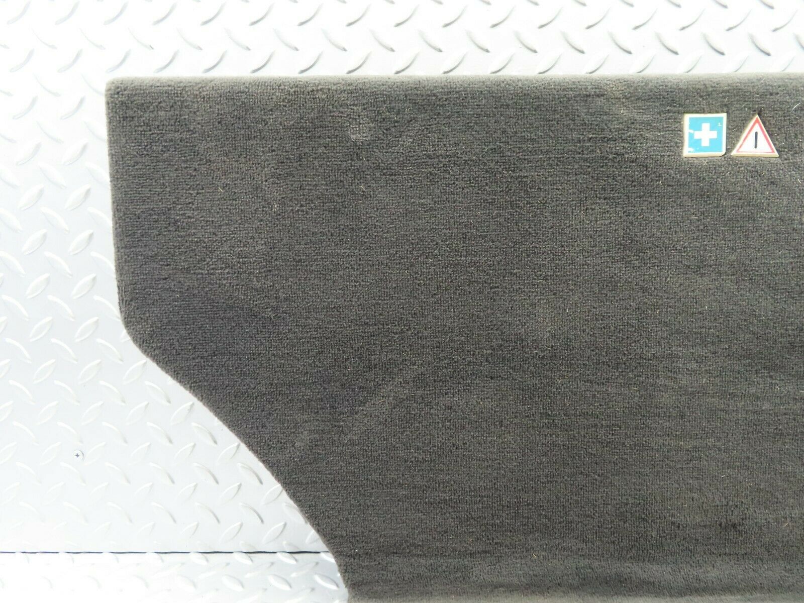 6664 Mercedes-Benz S124 E220 Wagon Rear Right Boot Cover Panel