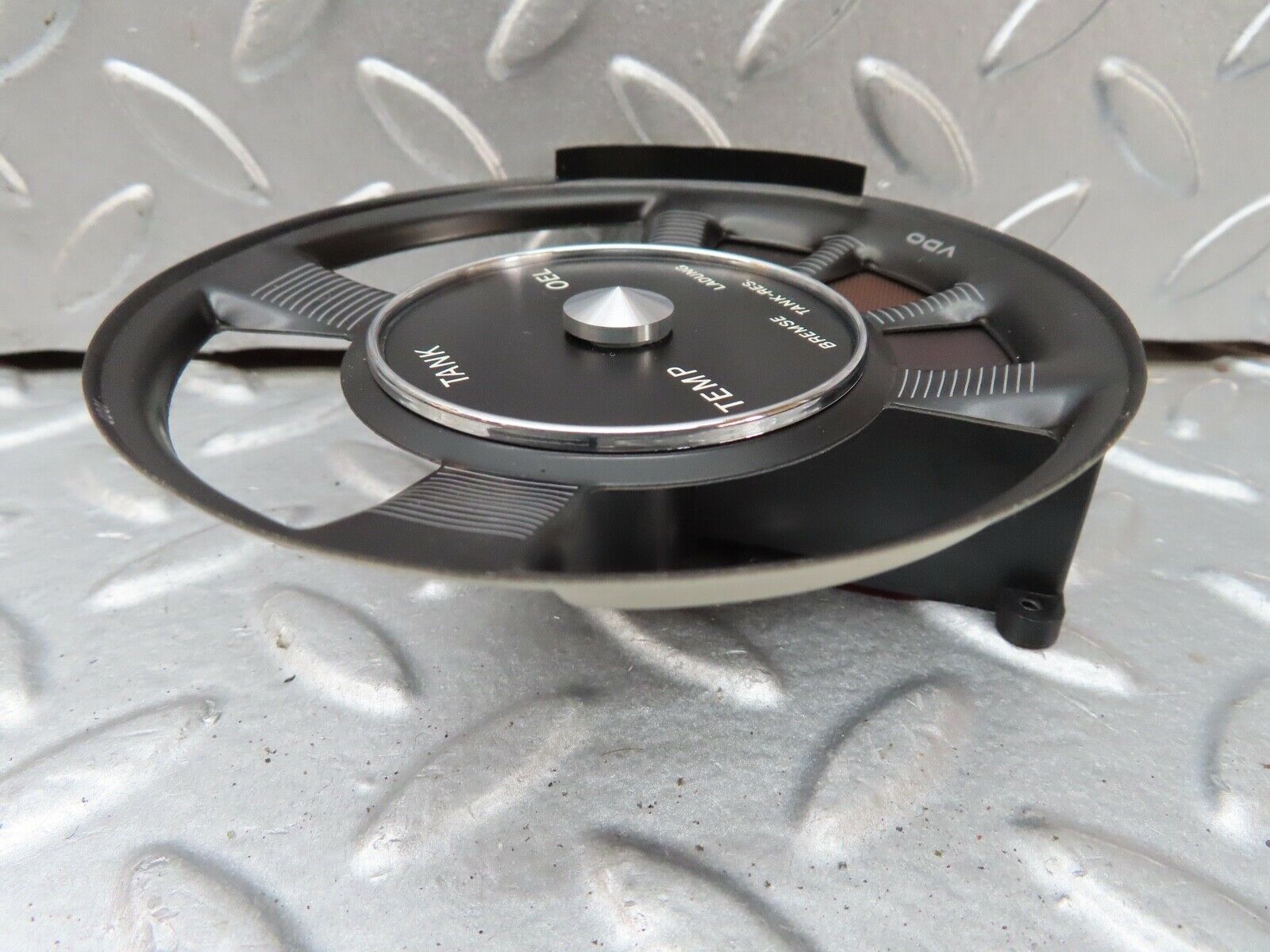 18328 Mercedes-Benz W115 220D Temperature Fuel Oil Gauge Instrument Surround