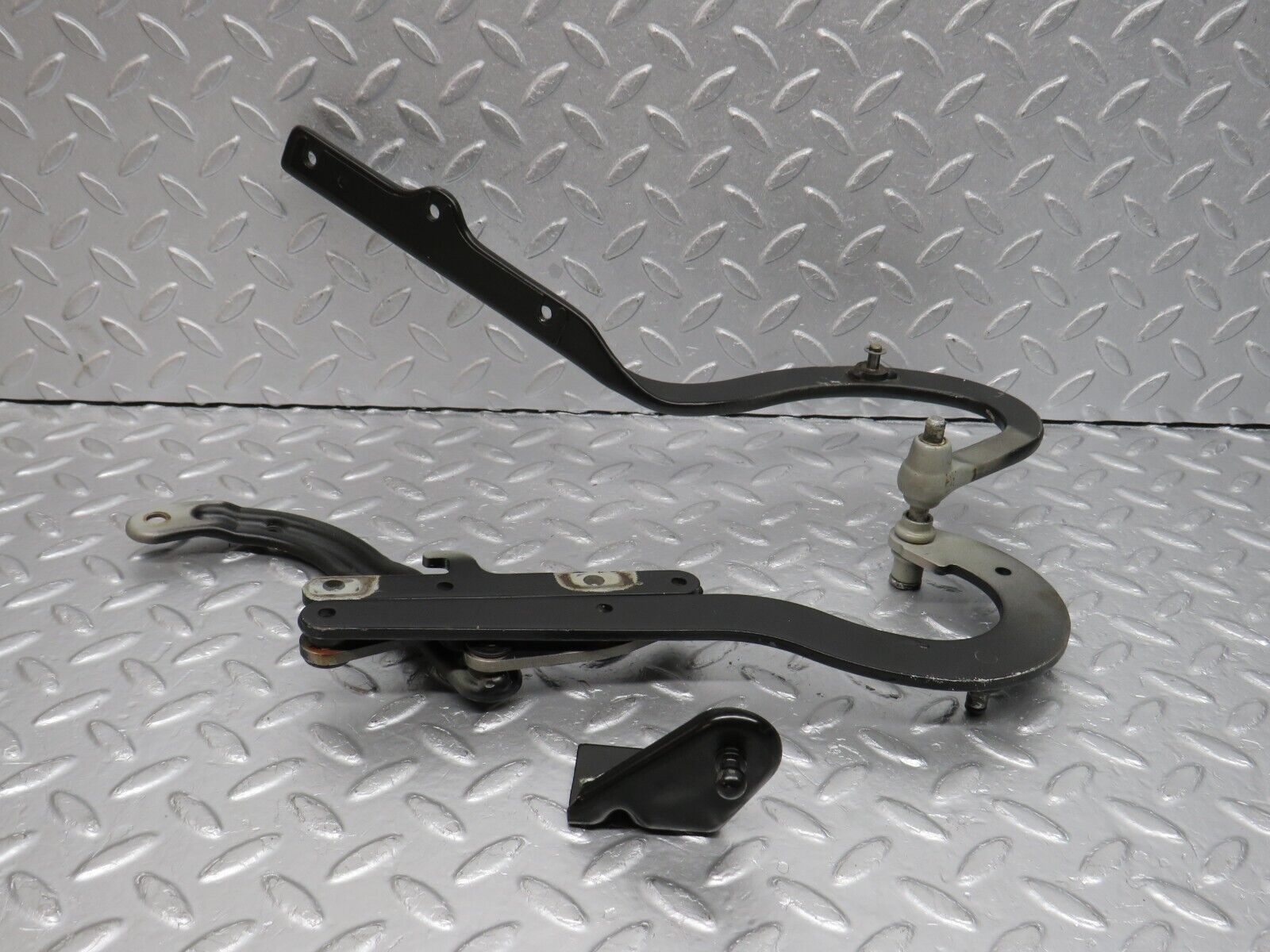 39794 Mercedes-Benz R129 320SL Coupe Trunk Boot Soft Top Hinge Right Side