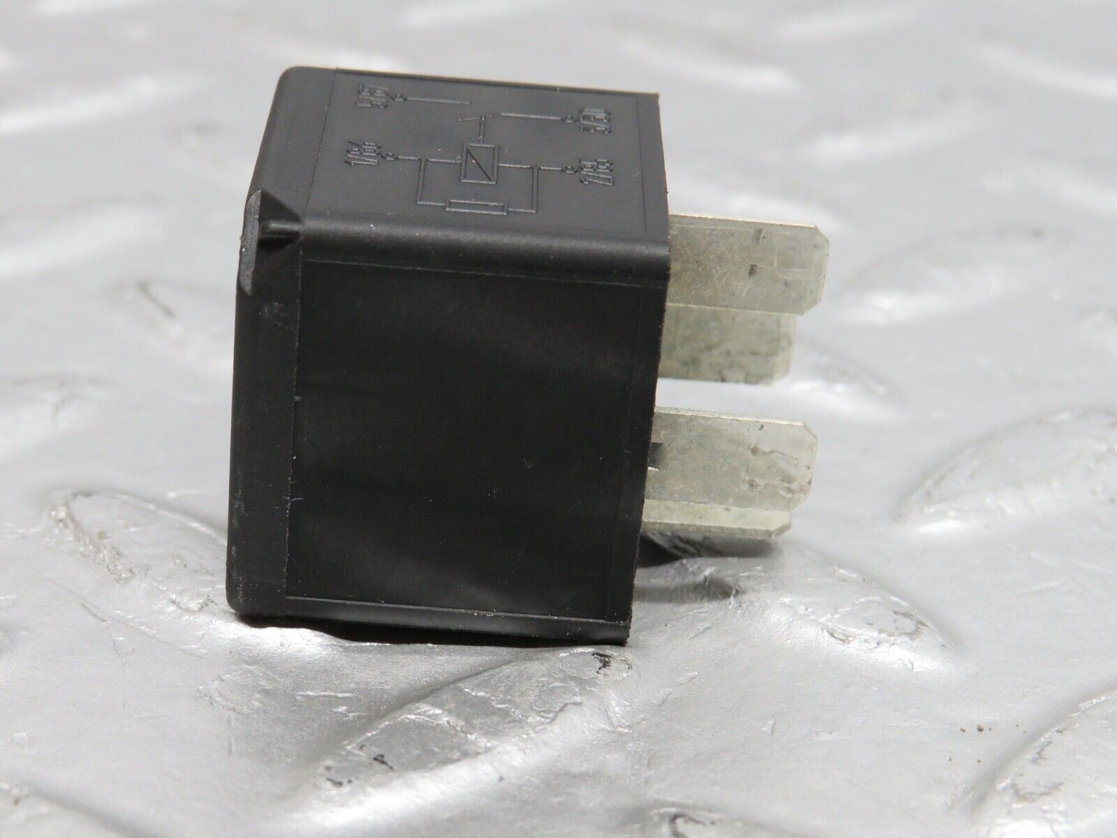 39647 Mercedes-Benz R129 320SL Coupe Multi Purpose Relay 0025421319