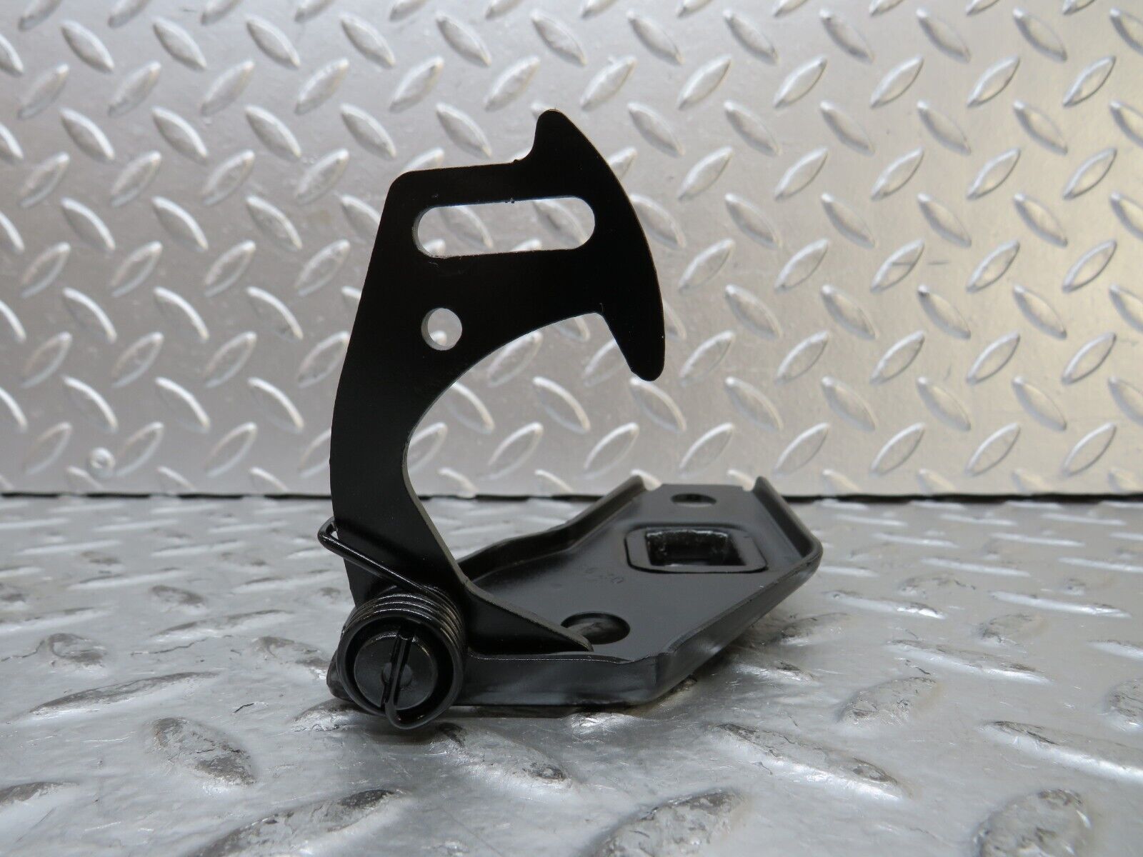 27692 Mercedes-Benz S124 300TE Wagon Bonnet Release Latch 1248800360