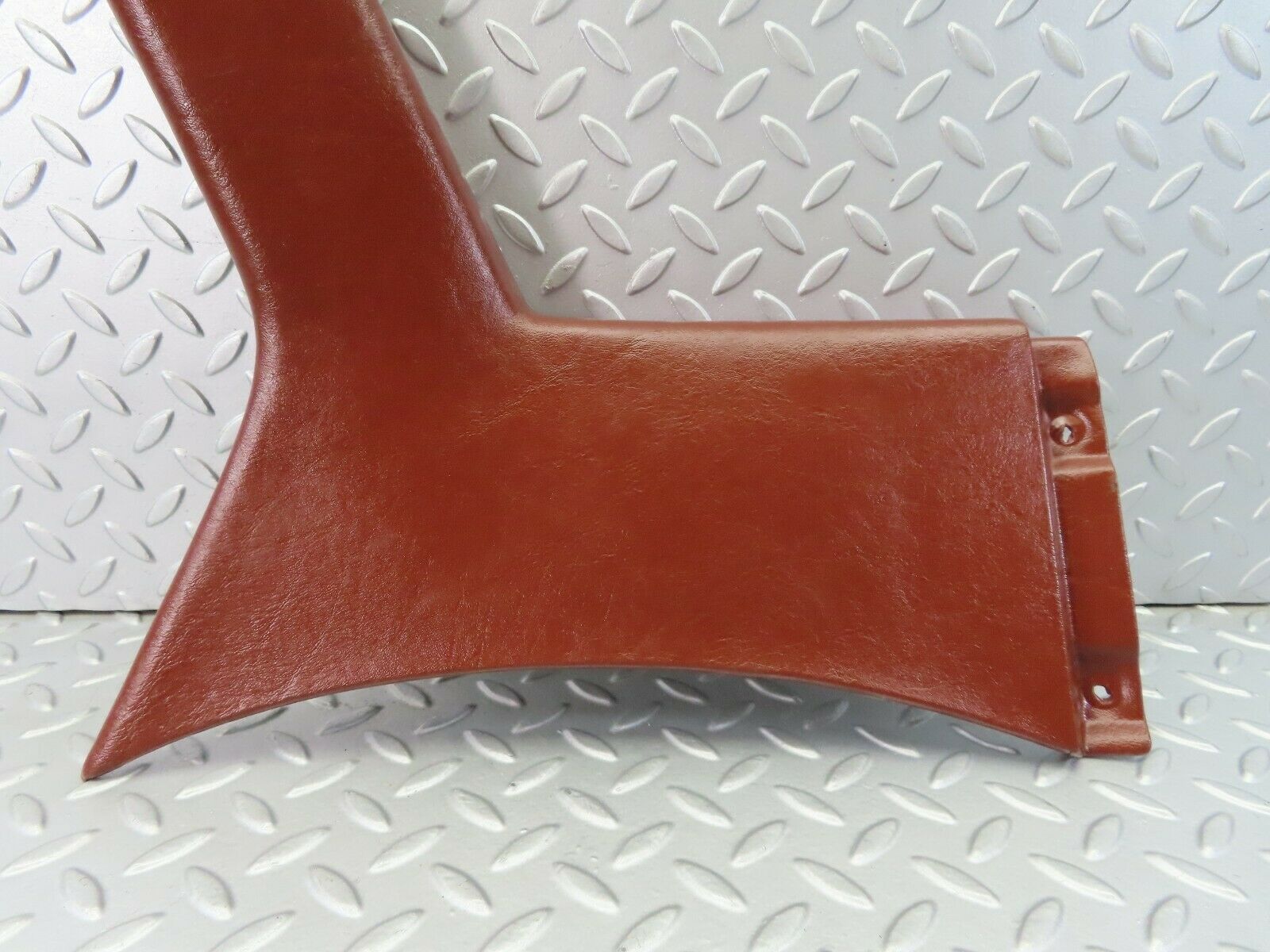 7496 Mercedes-Benz S123 230TE Wagon C Pillar Cover Trim Right