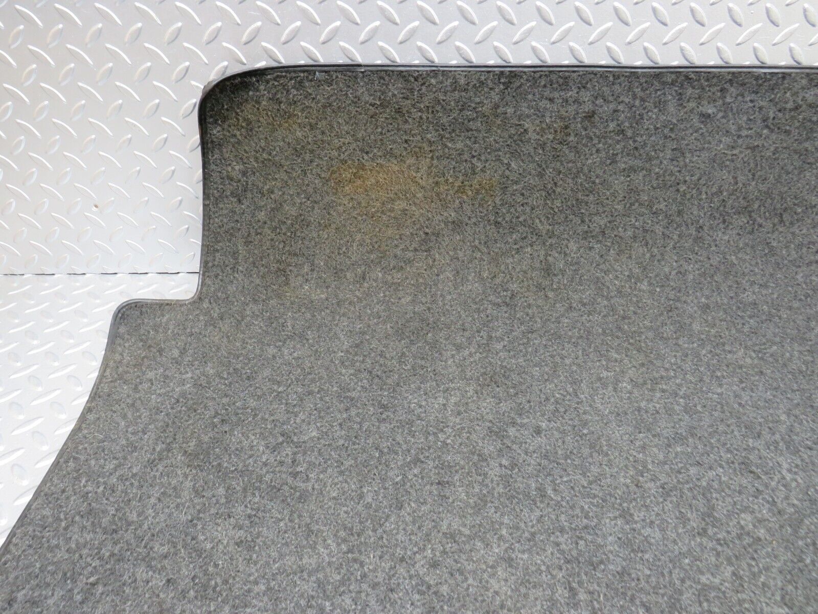 34039 Mercedes-Benz W124 260E Trunk Boot Floor Carpet