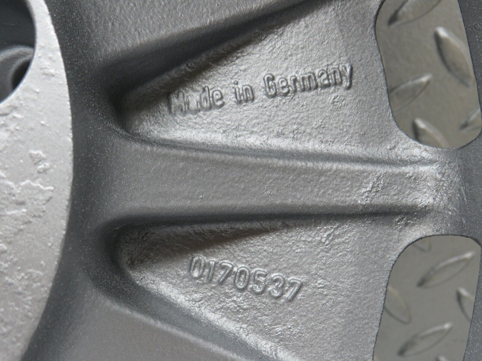 34251 Mercedes-Benz Alloy Wheel 7Jx15H2 ET37