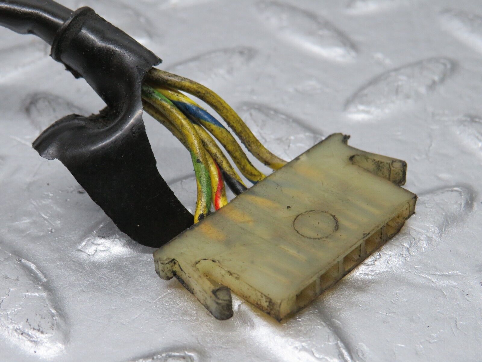 37576 Mercedes-Benz W109 300SEL ECU Wire Harness 0005451945