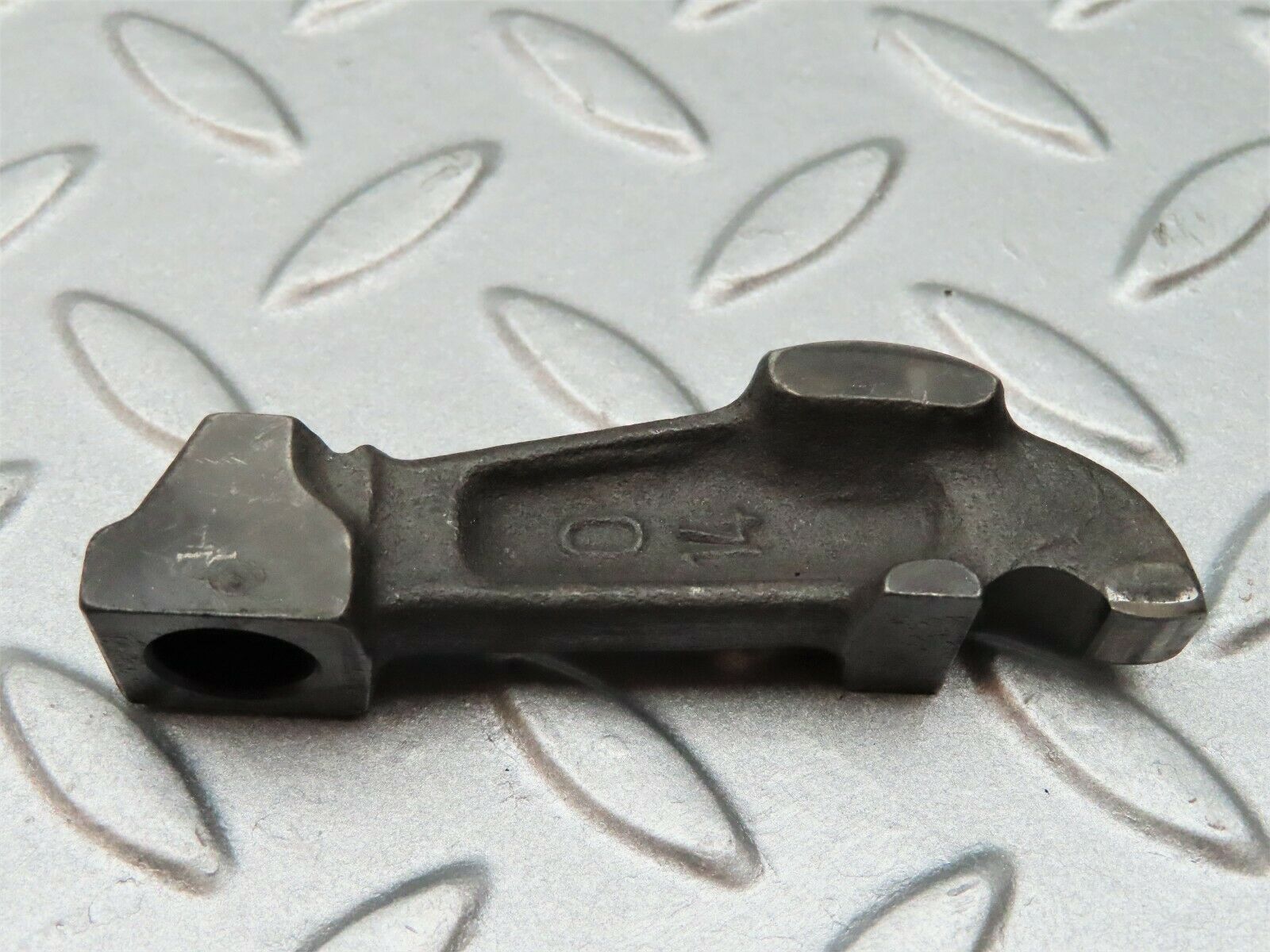 3539 Mercedes-Benz W108 280SE Valve Rocker Arm With Retaining Spring