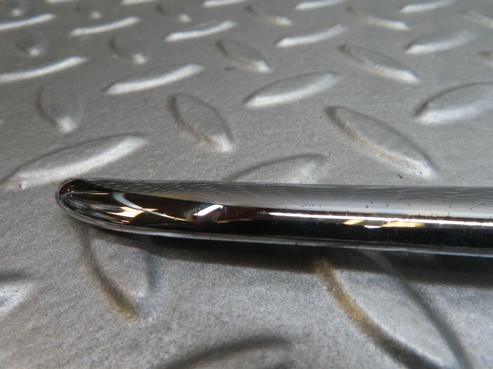 13281 Mercedes-Benz W111 220S Roof Chrome Trim Left Side