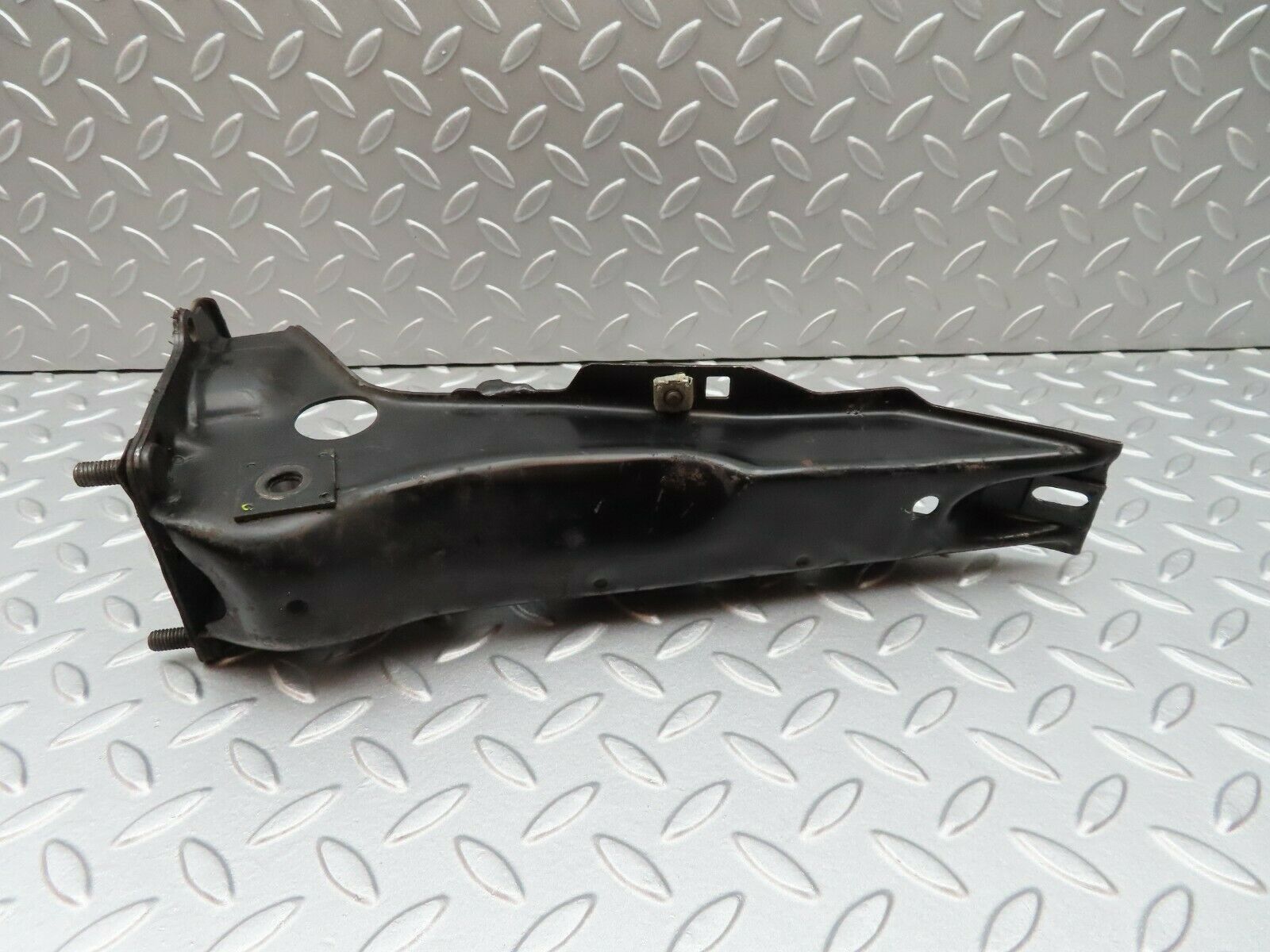 3665 Mercedes-Benz W108 280SE Brake Pedal Bracket