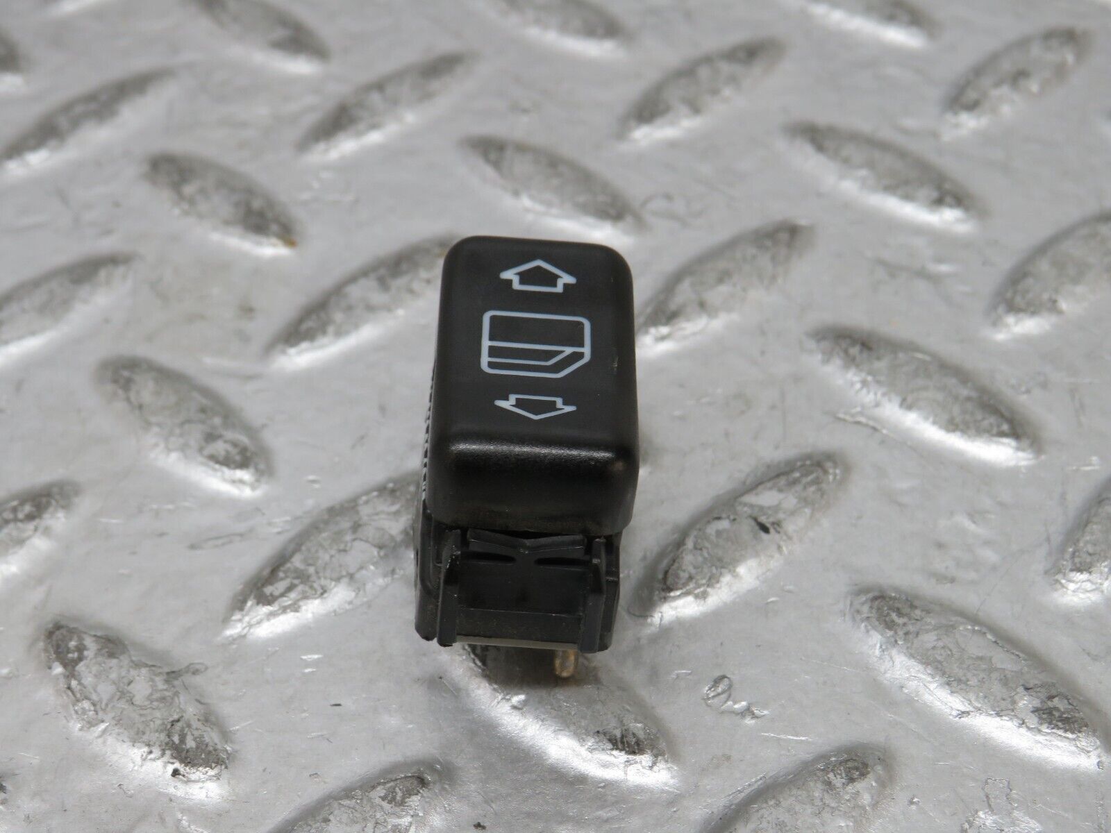 27559 Mercedes-Benz S124 300TE Electric Window Switch Left Side 1248209310