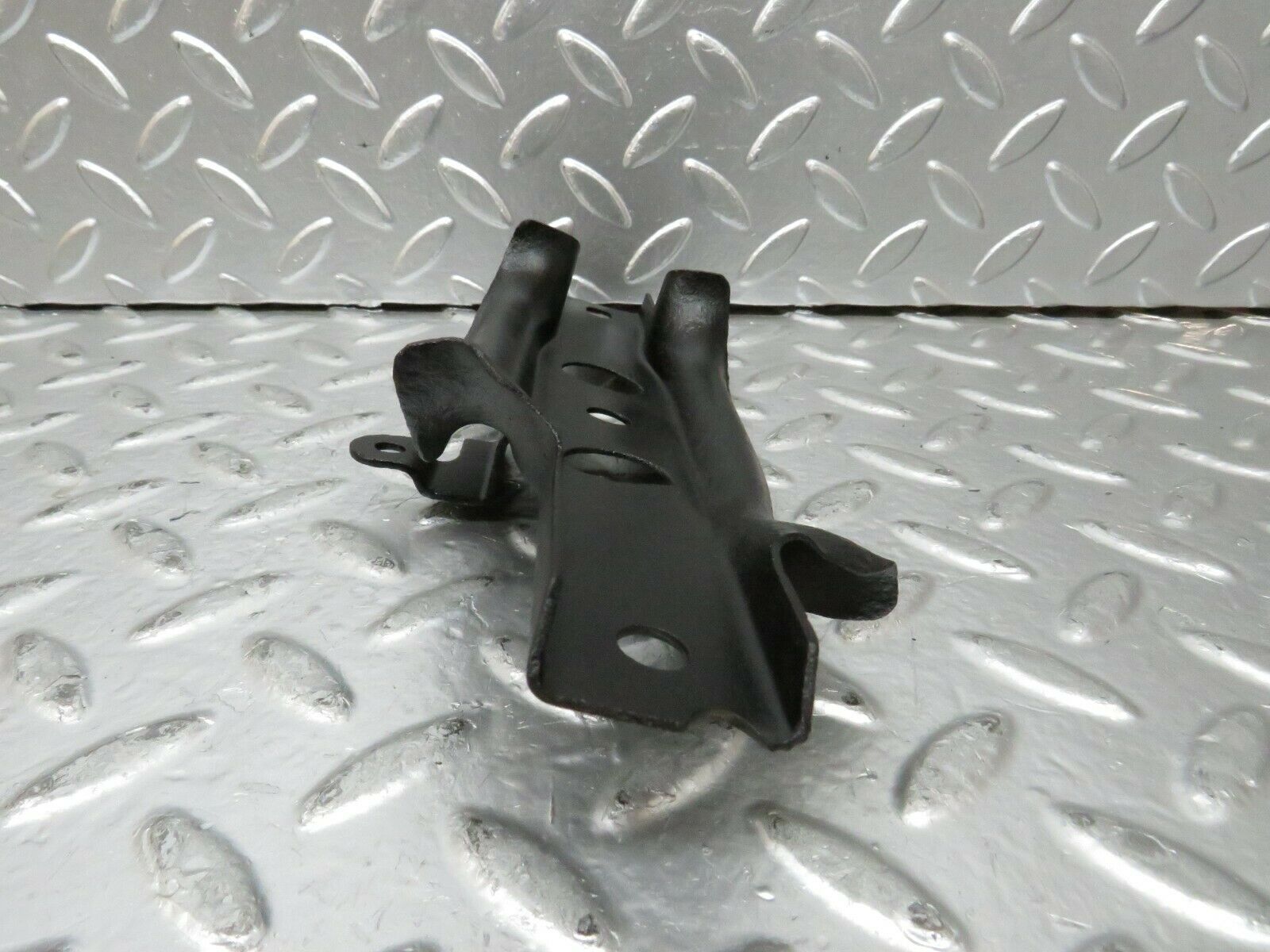 23827 Mercedes-Benz C107 450SLC Coupe Cardan Shaft Drive Shaft Bracket