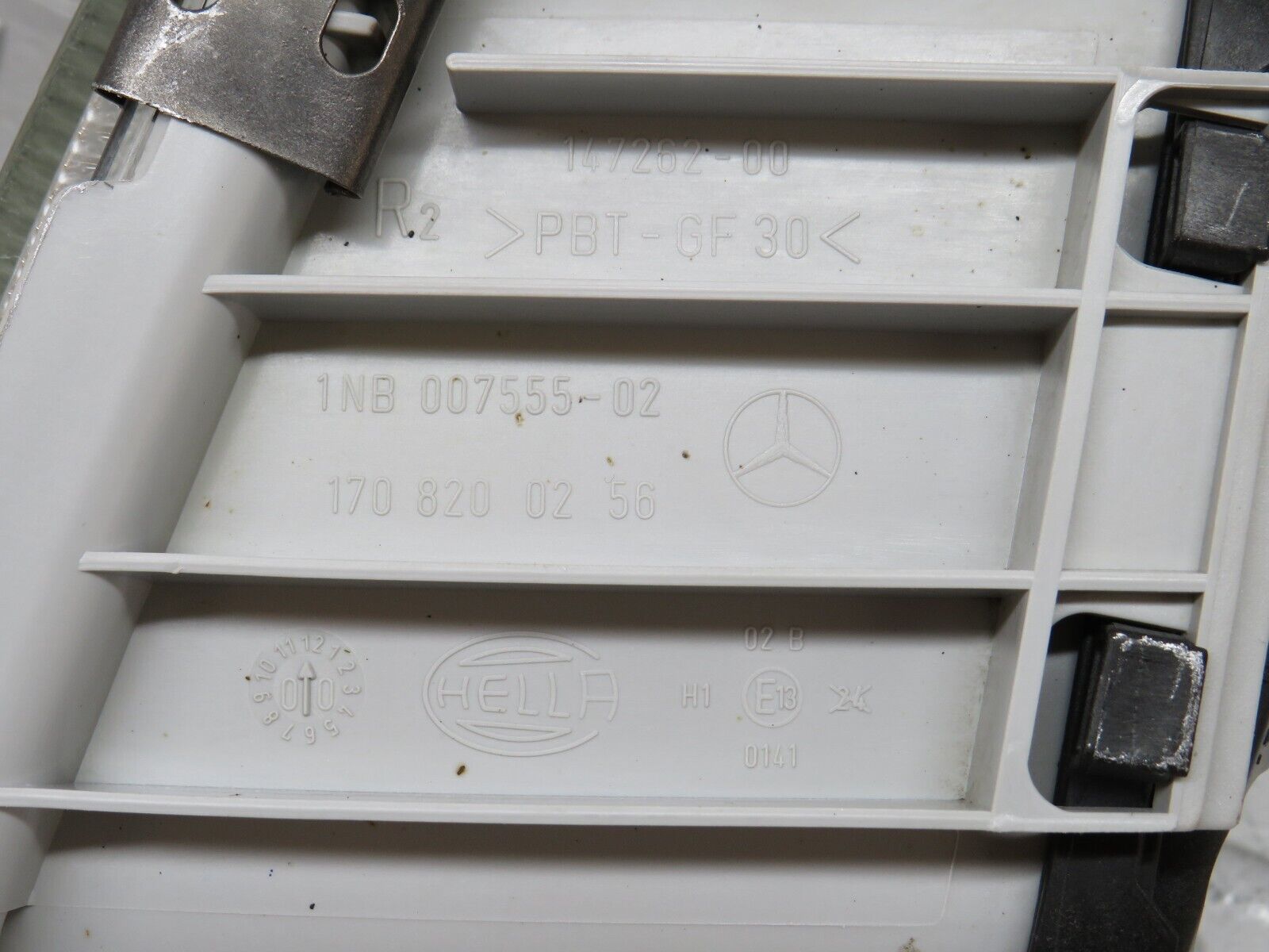 34841 Mercedes-Benz W210 320E Front Right Fog Light Hella 1708200256