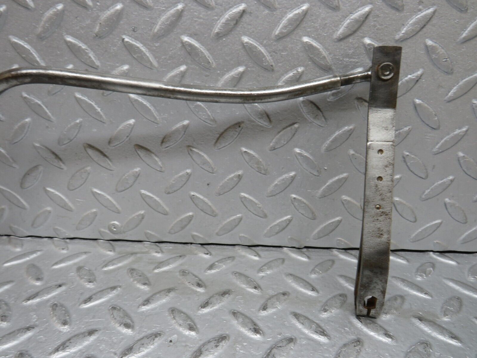 37666 Mercedes-Benz W109 300SEL Gearbox Linkage