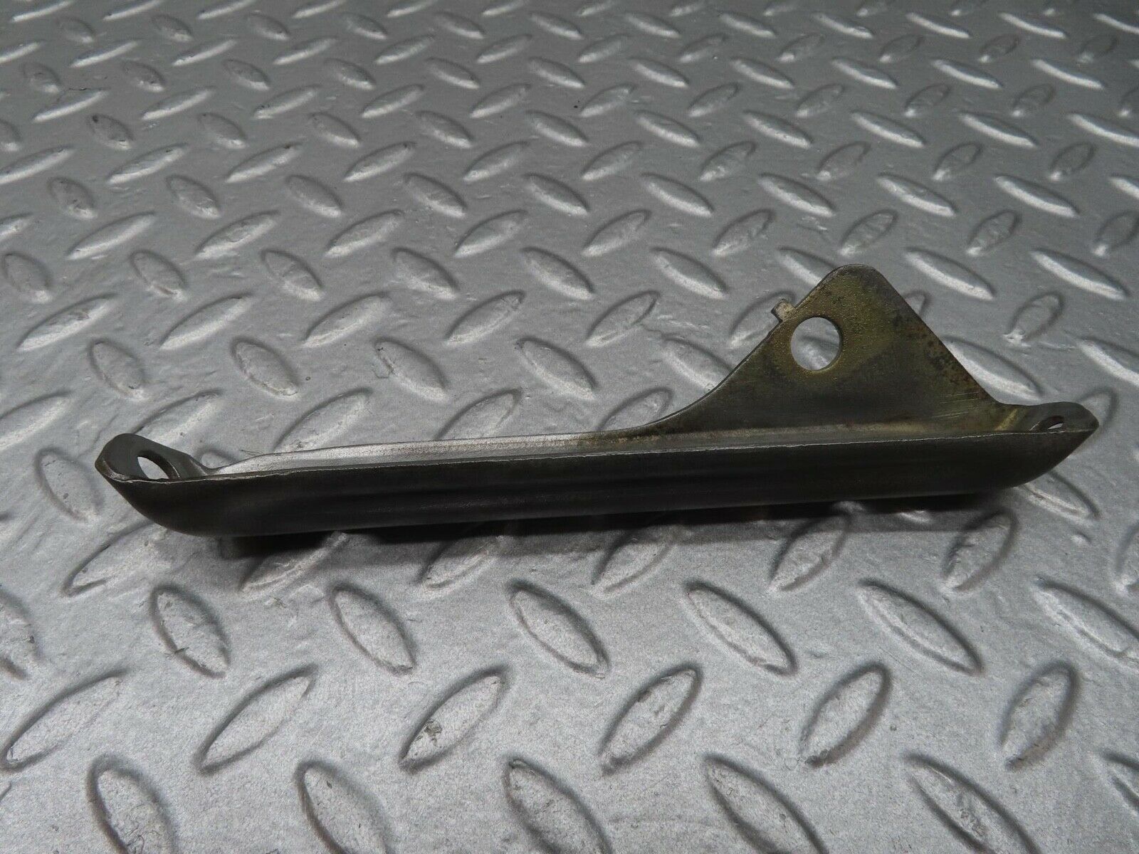 14053 Mercedes-Benz C107 280SLC Air Intake Manifold Bracket