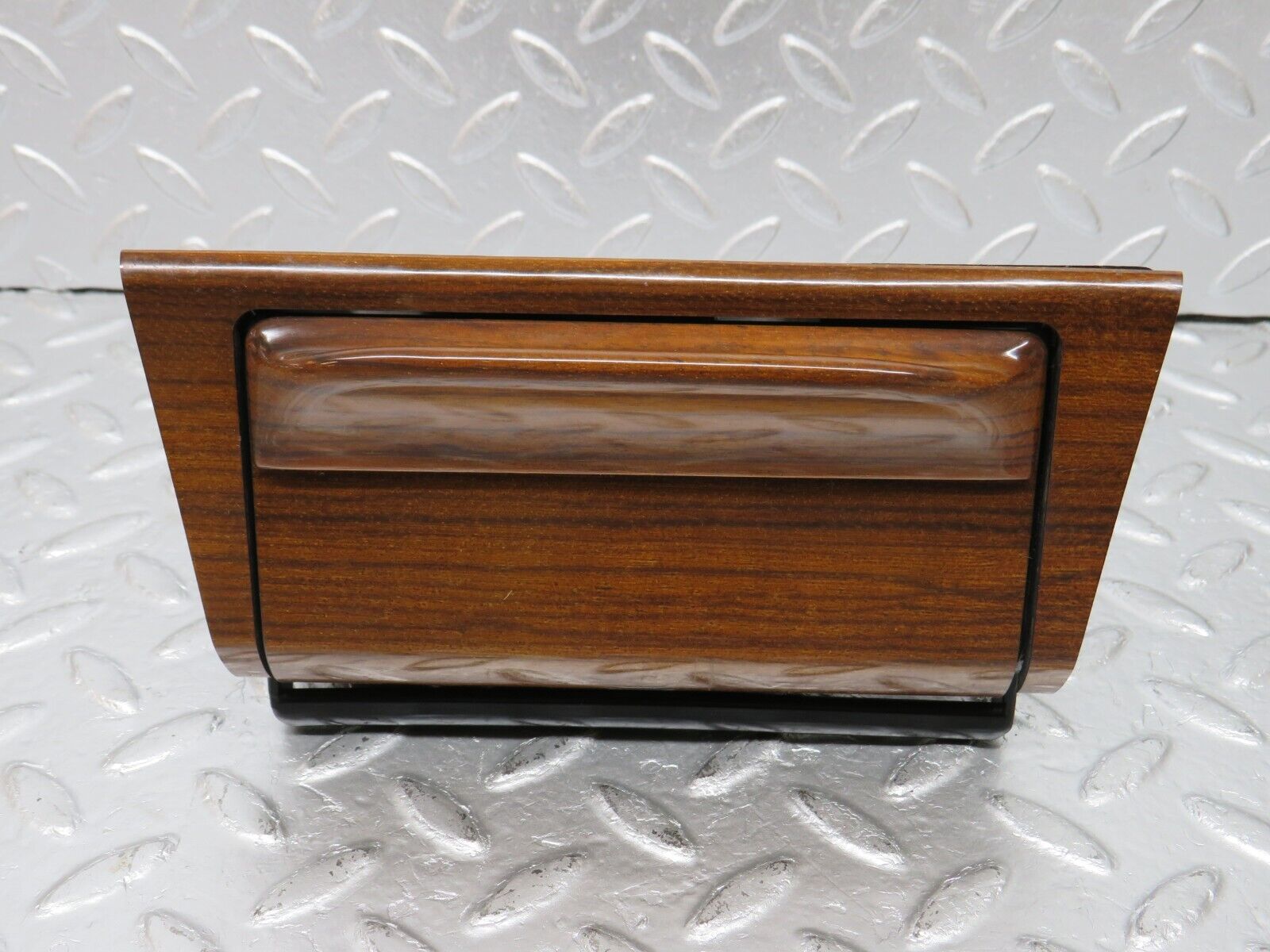 34204 Mercedes-Benz W124 260E Center Console Ashtray Wood Finish