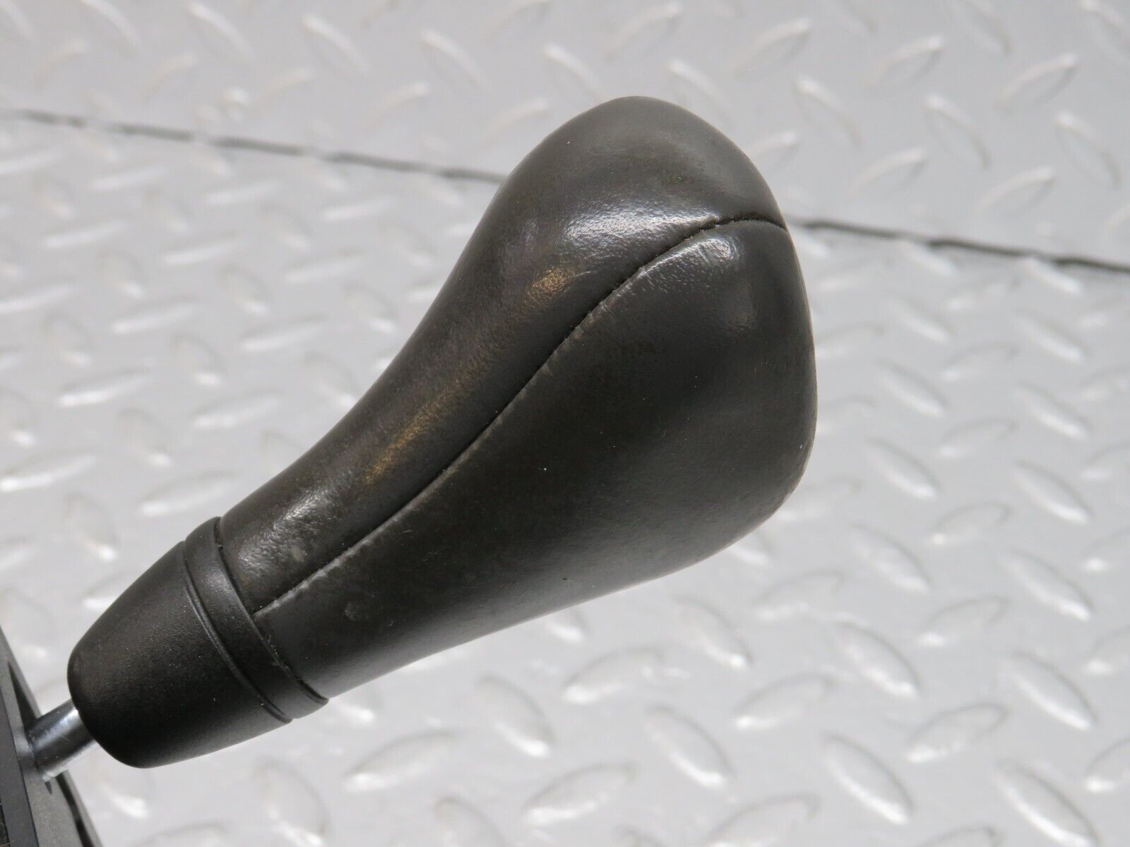 39398 Mercedes-Benz R129 320SL Coupe Automatic Gear Selector 1292670637 2012670480