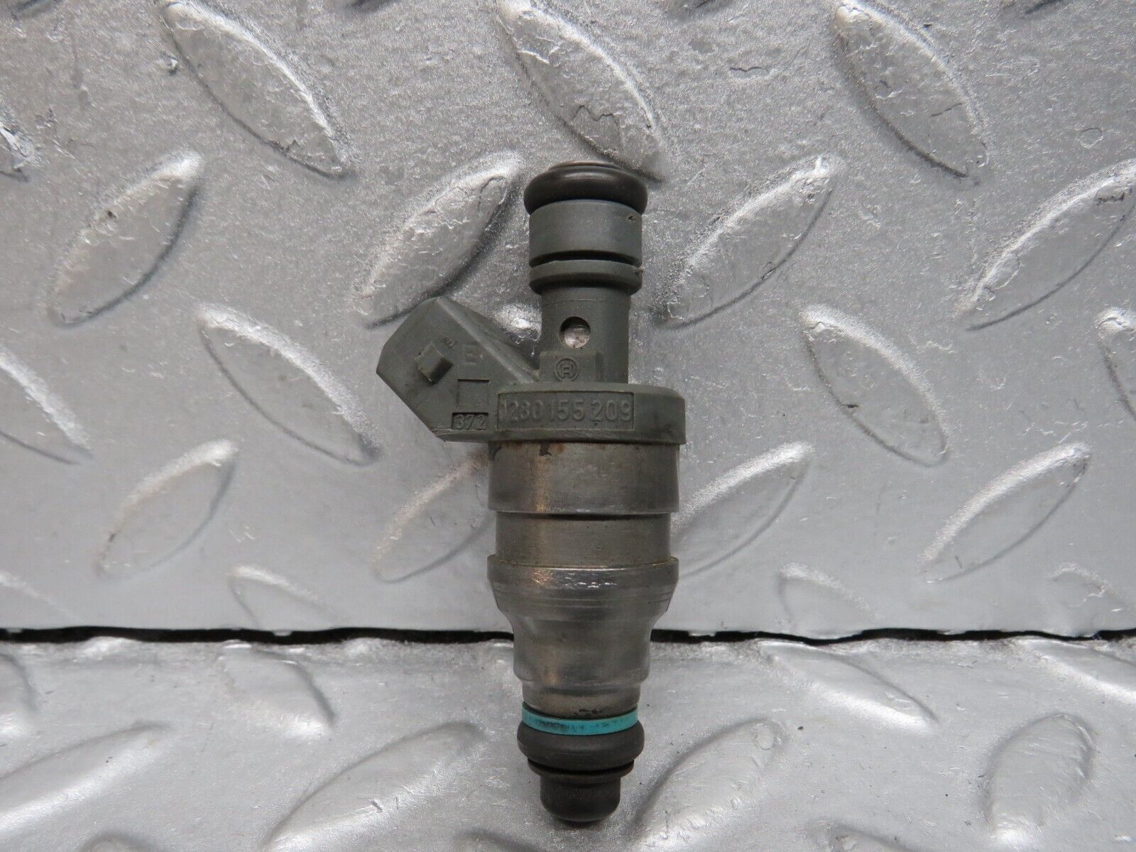 38651 Mercedes-Benz R129 280SL Coupe Fuel Injector Bosch 0000787323 0280155209