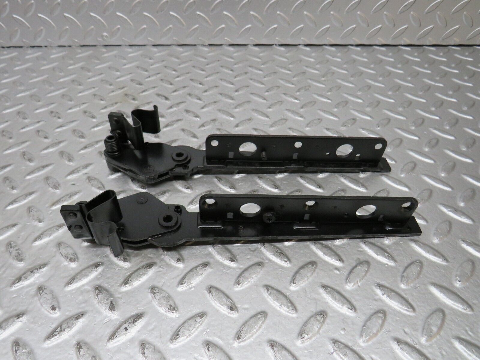 27697 Mercedes-Benz S124 300TE Wagon Trunk Floor Cover Hinge Pair