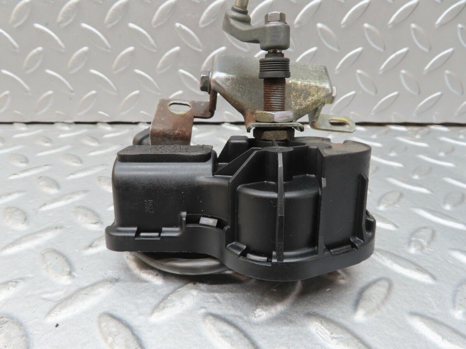 17454 Mercedes-Benz R129 300SL Coupe Headlight Wiper Motor Left Side