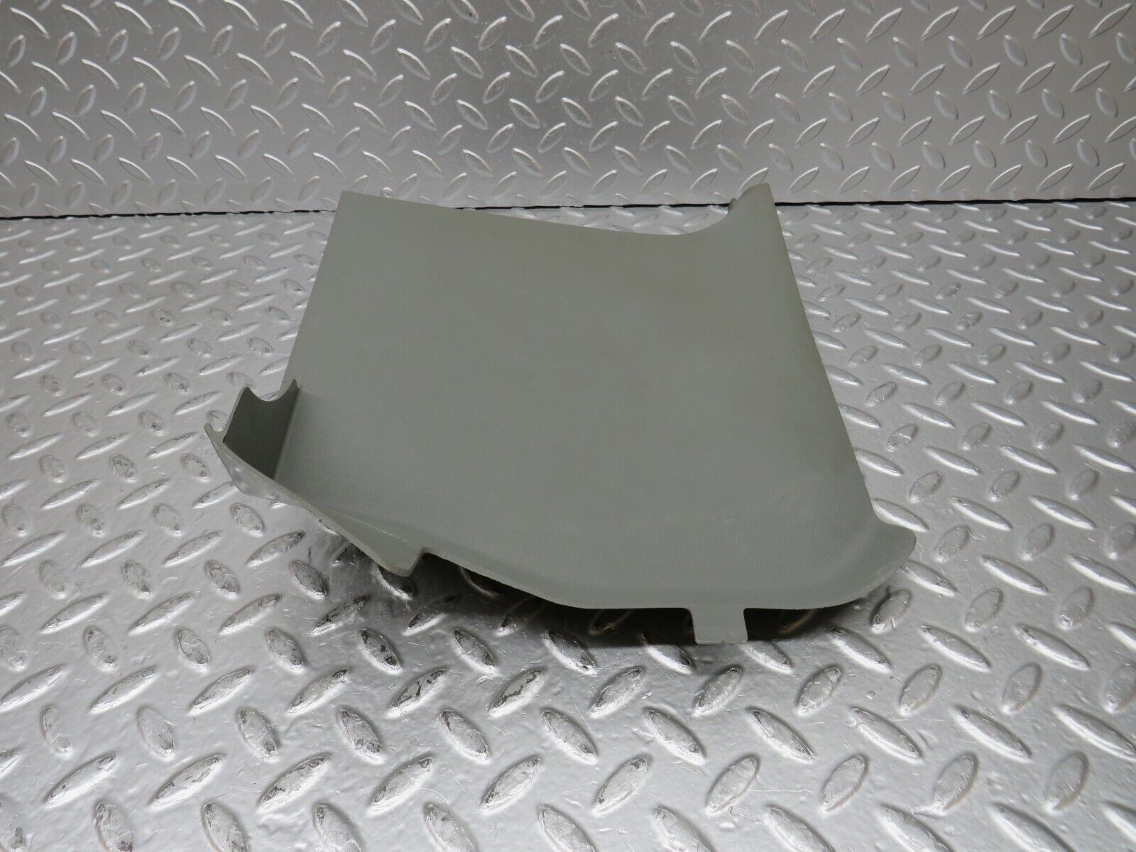 31301 Mercedes-Benz S124 220TE Kick Panel Right Side Grey 1246800306