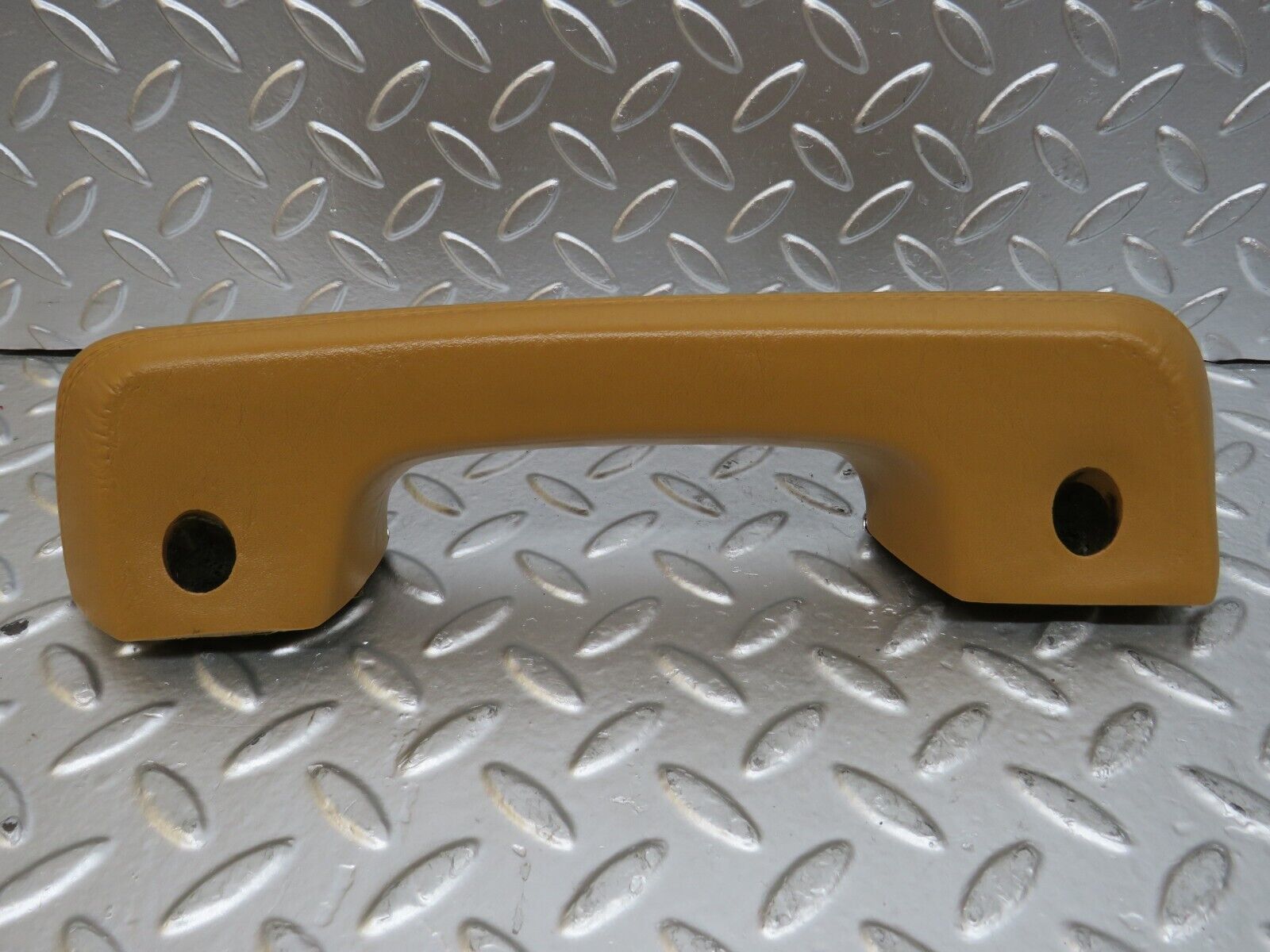 25436 Mercedes-Benz W123 200 Interior Door Handle Front Right Palomino