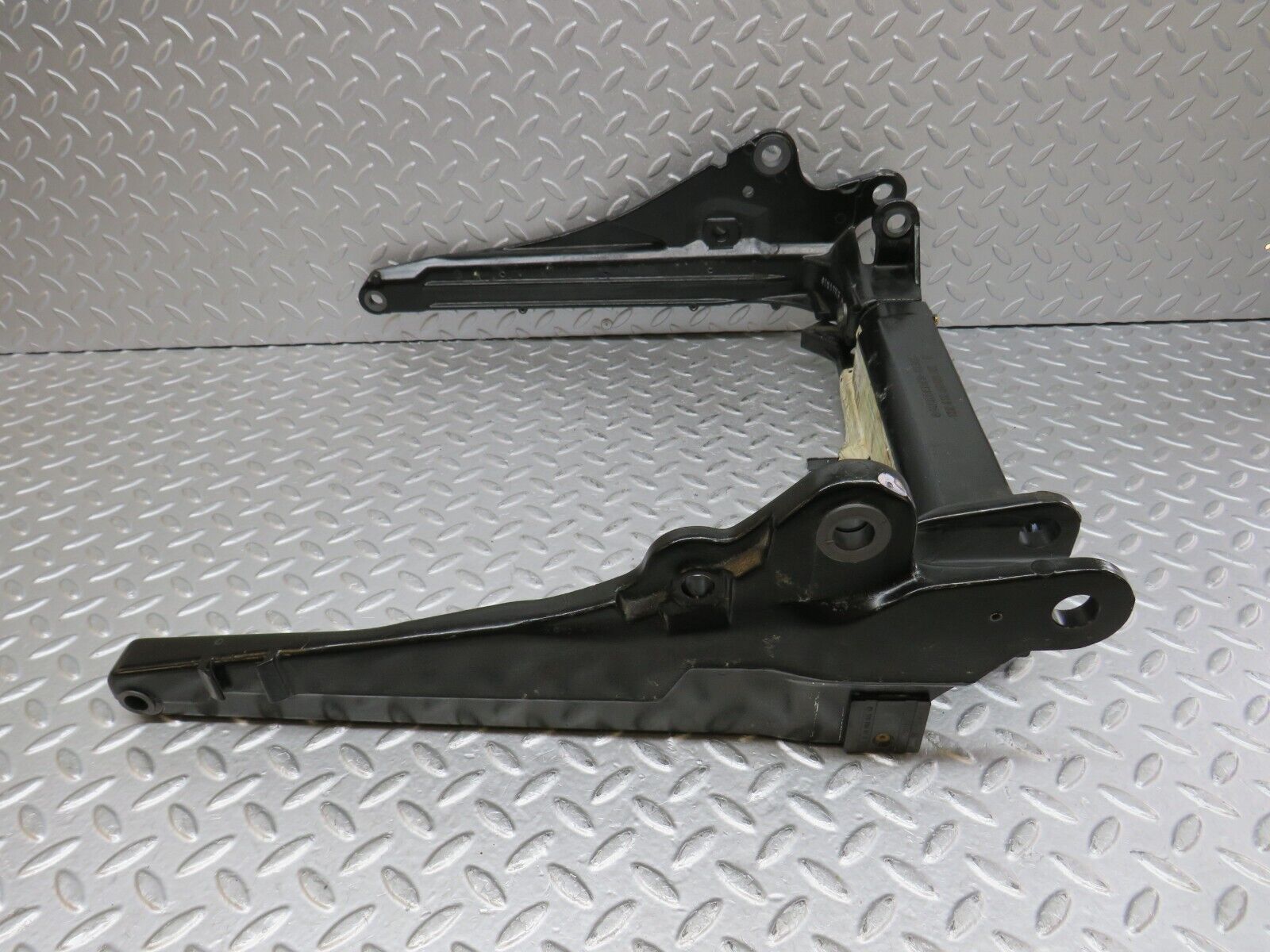 36833 Mercedes-Benz R129 300SL-24 Front Left Seat Base 1299190006 1299190206