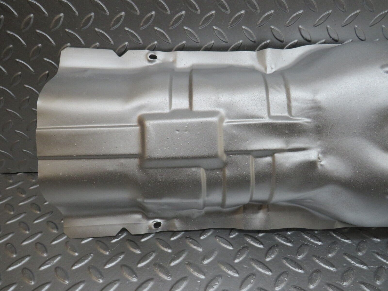 32522 Mercedes-Benz S124 300TE Wagon Exhaust Heat Shield