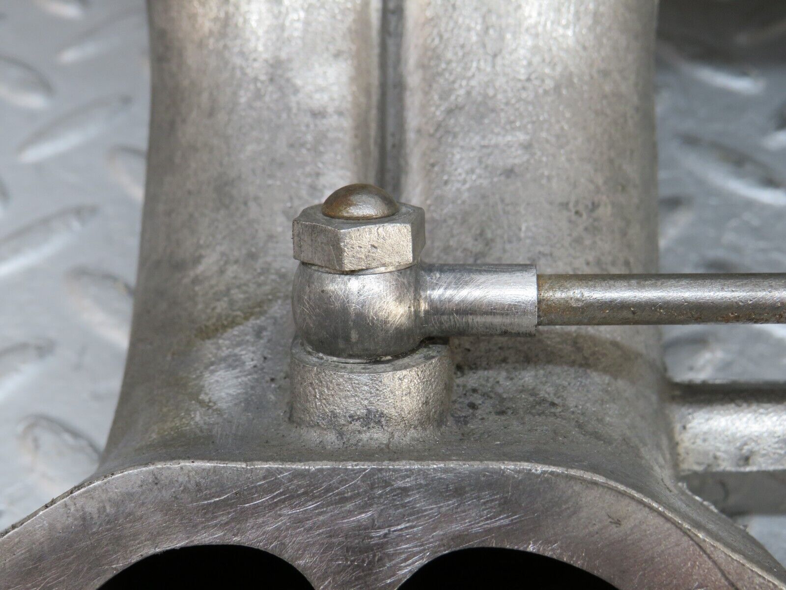 35927 Mercedes-Benz 240D OM616.912 Intake Manifold 6151410201