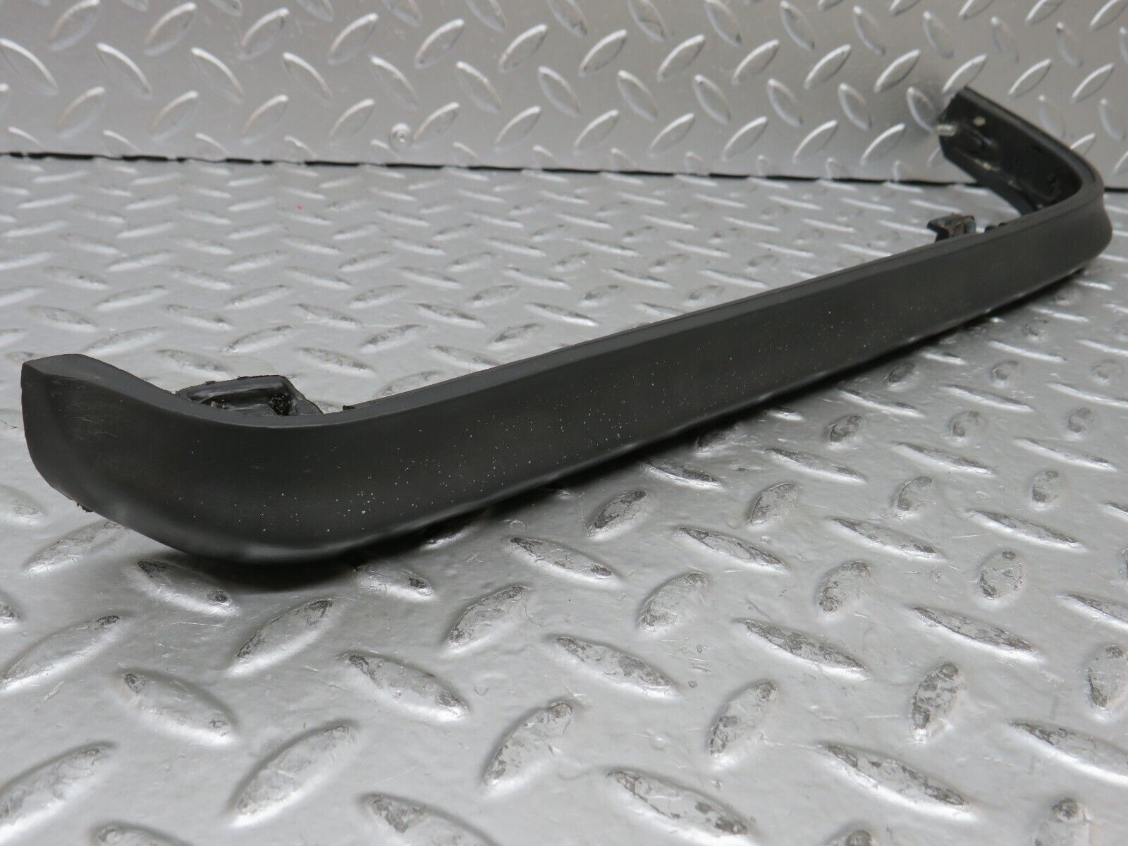 28063 Mercedes-Benz W123 280E Tail Light Moulding Trim Right Side