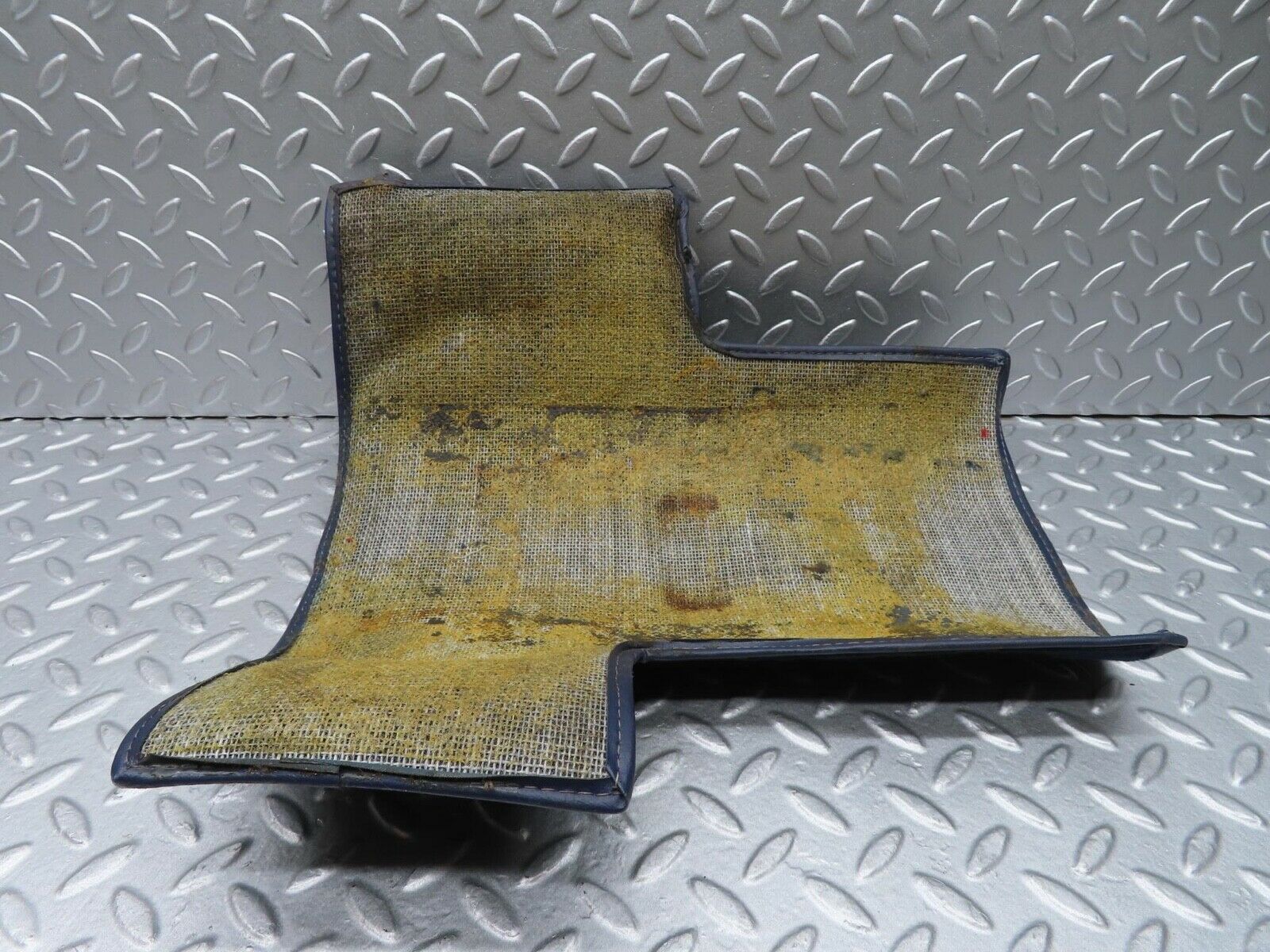 14111 Mercedes-Benz C107 280SLC Rear Centre Floor Carpet