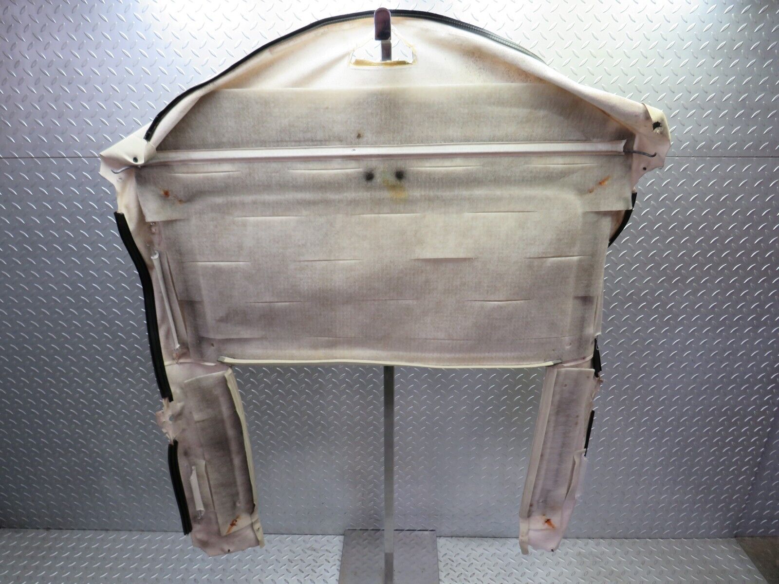 36771 Mercedes-Benz W201 190E 2.0L Roof Headlining Beige