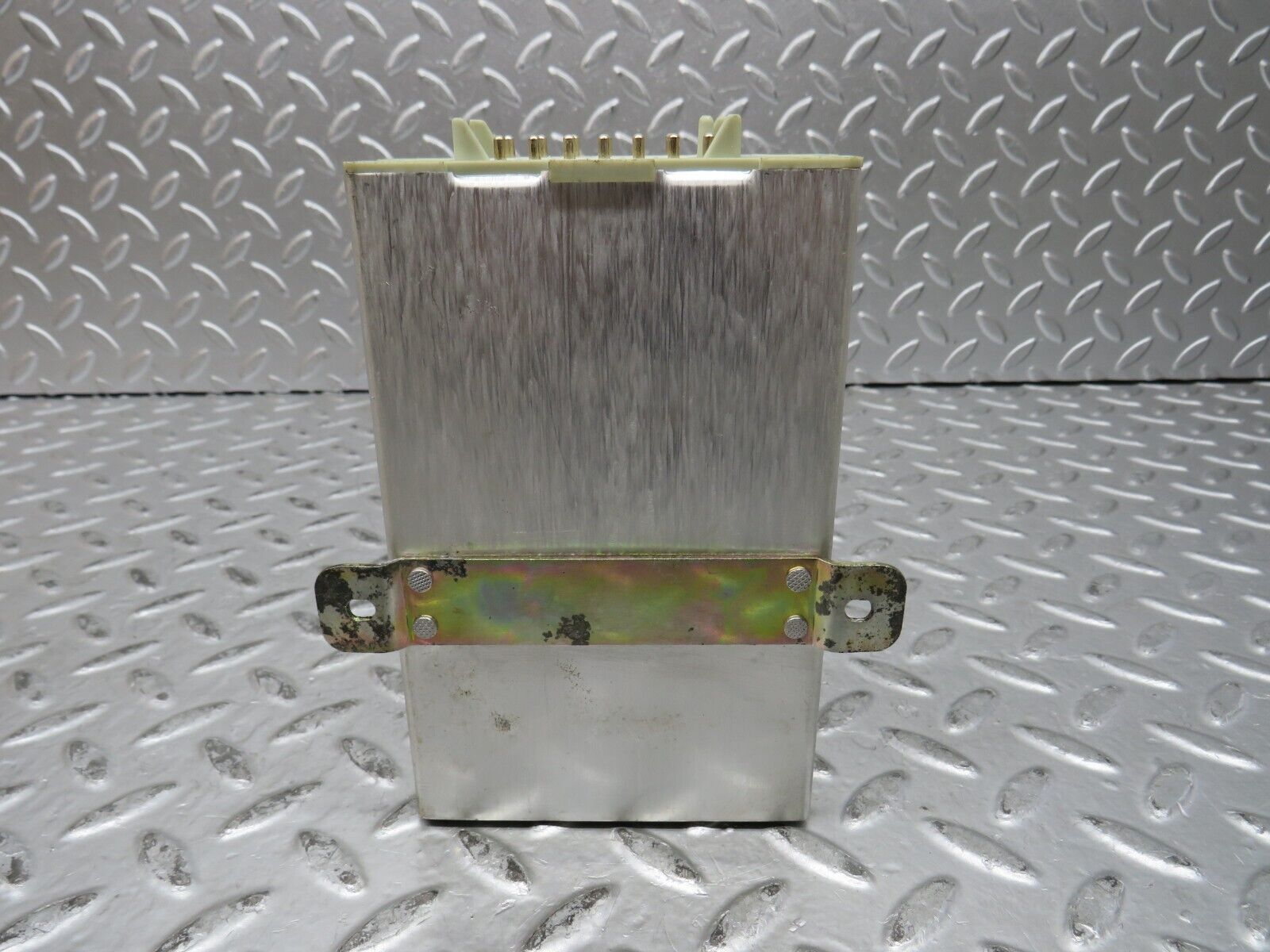 28748 Mercedes-Benz W123 230E Cruise Control Amplifier Module 0035450832