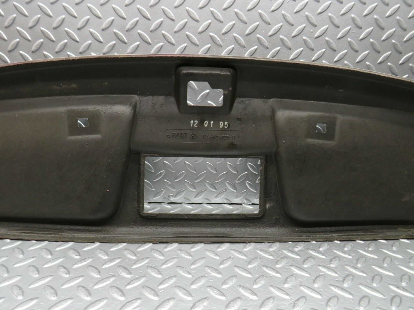 22323 Mercedes-Benz C124 E220 Headlining Roof Panel Front Grey 1246904825