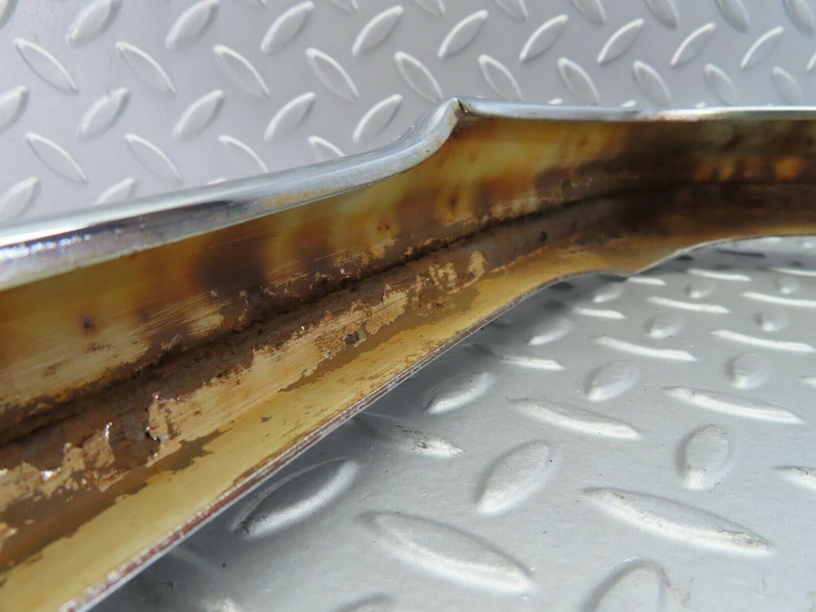 7388 Mercedes-Benz W116 450SE Rear Right Upper Bumper Chrome 1168800871