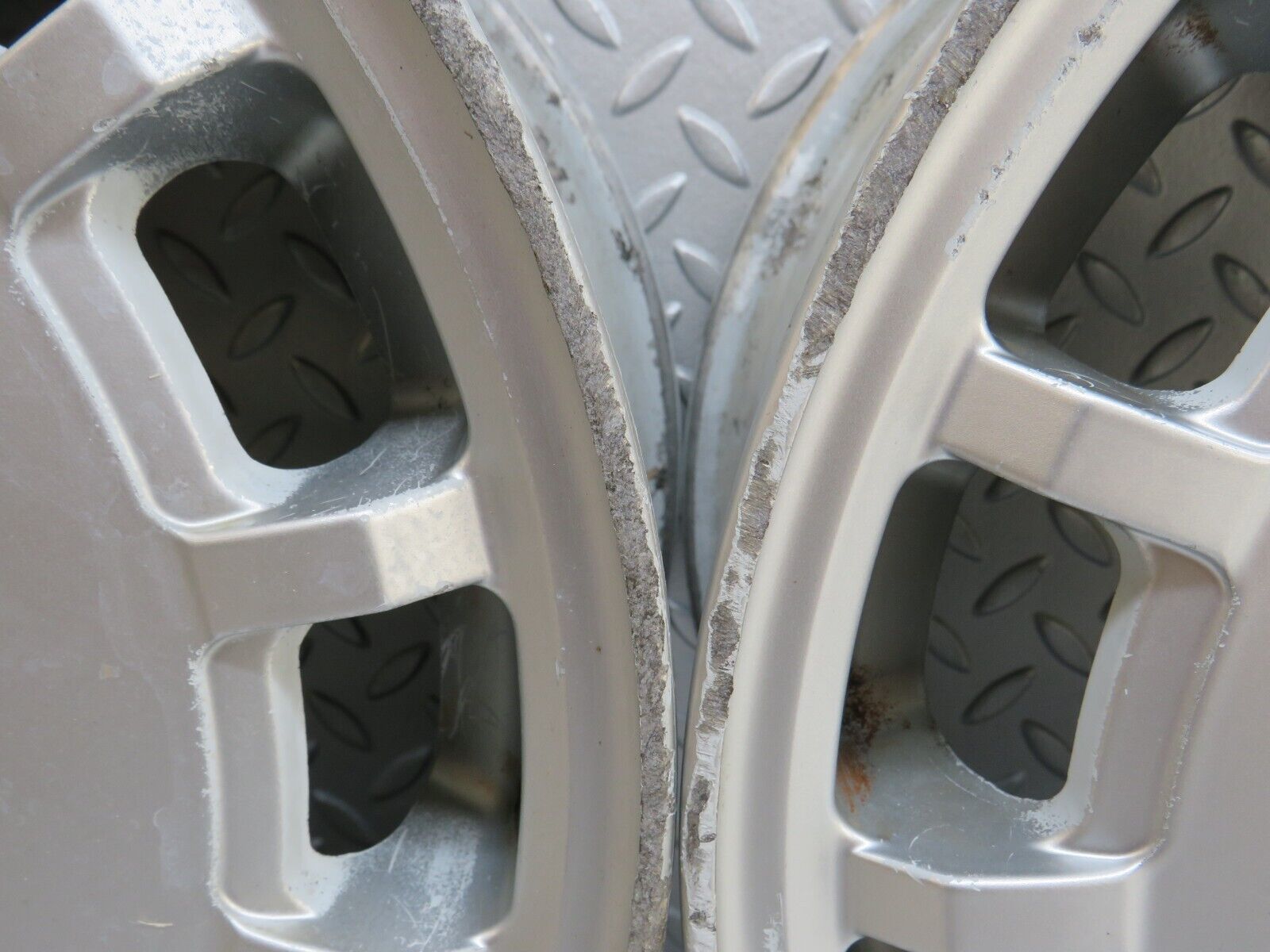 36922 Mercedes-Benz Alloy Wheel Set 6.5Jx15 H2 ET48 1244010802